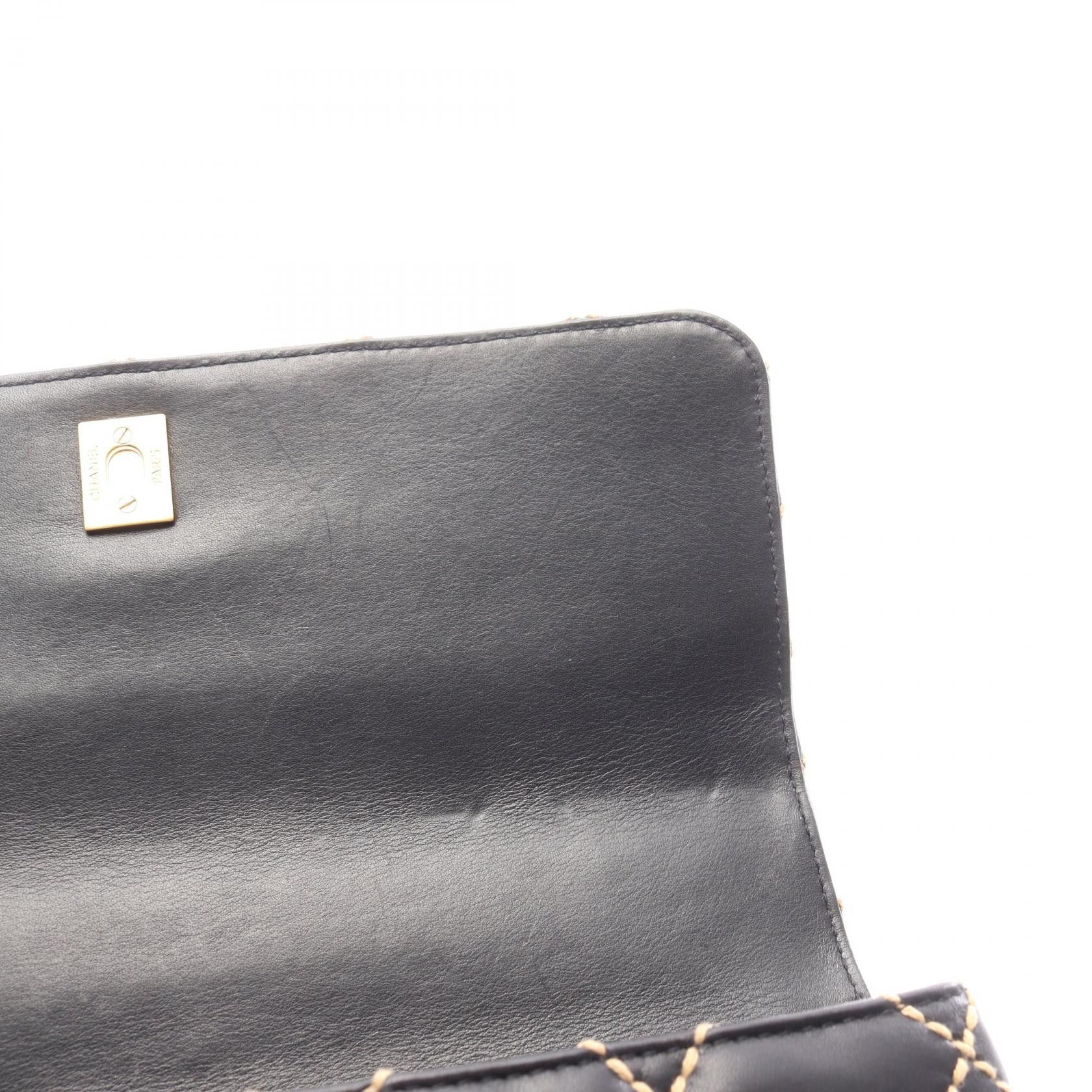 Chanel Chanel Chanel Wild Stitch Leather Handbag Leather Handbag DUTY FREE for USA Size ONE SIZE - 7 Thumbnail