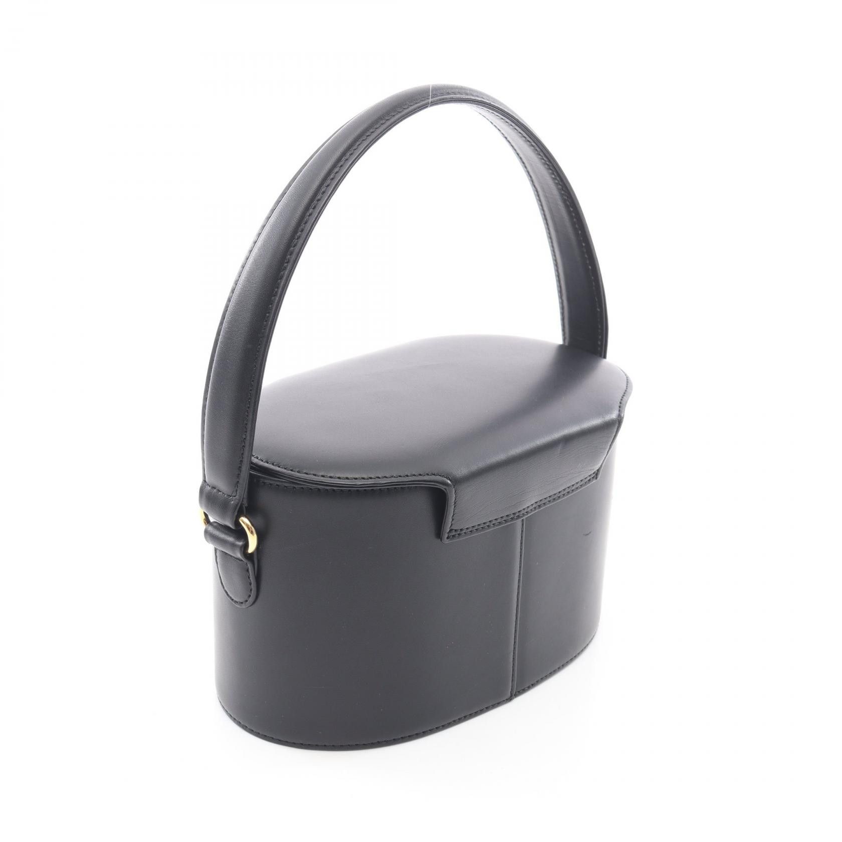 Givenchy Givenchy Givenchy Leather Vanity Bag Leather Handbag DUTY FREE for USA Size ONE SIZE - 2 Thumbnail