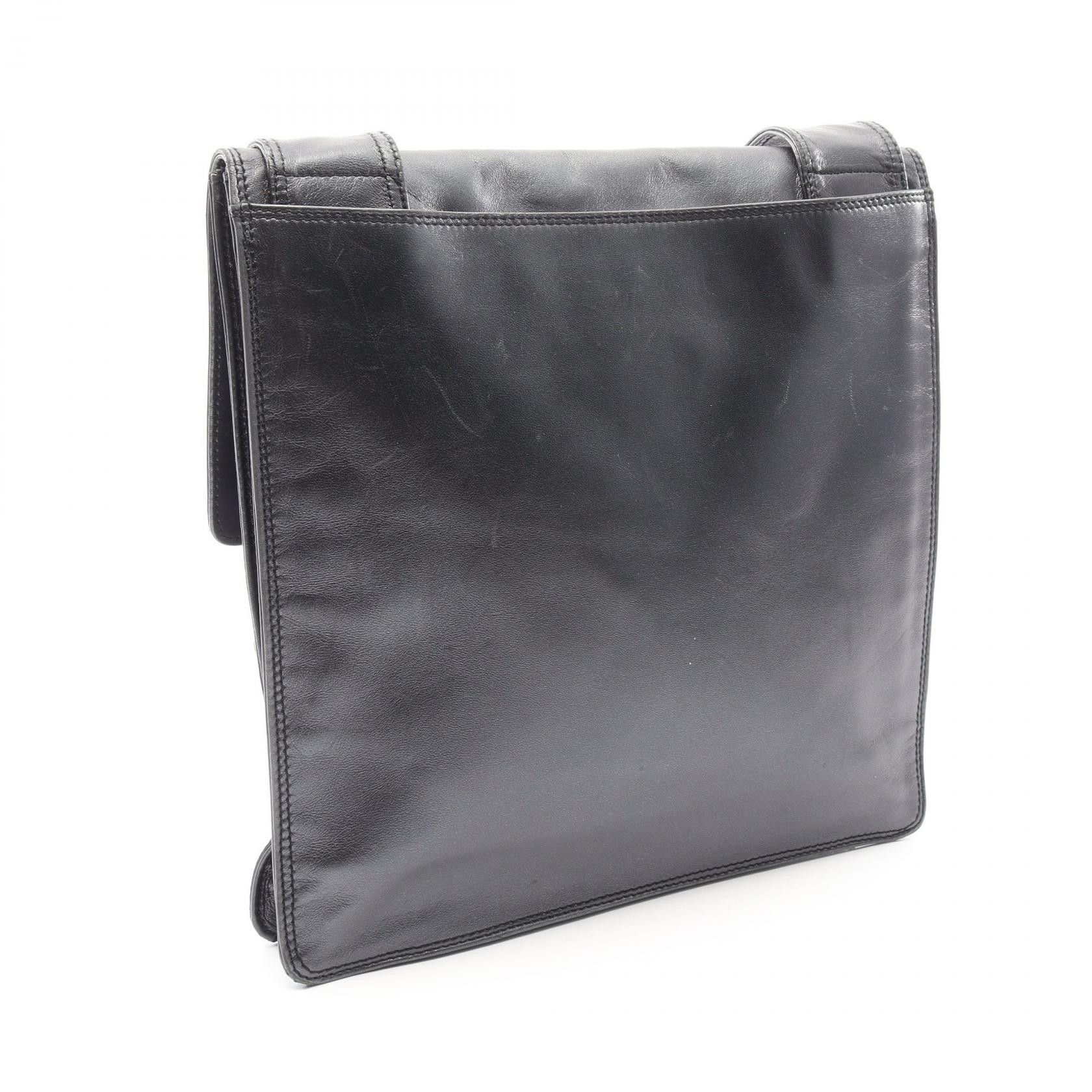 Chanel Chanel Chanel Leather Shoulder Bag Leather Shoulder Bag DUTY FREE for USA Size ONE SIZE - 2 Thumbnail