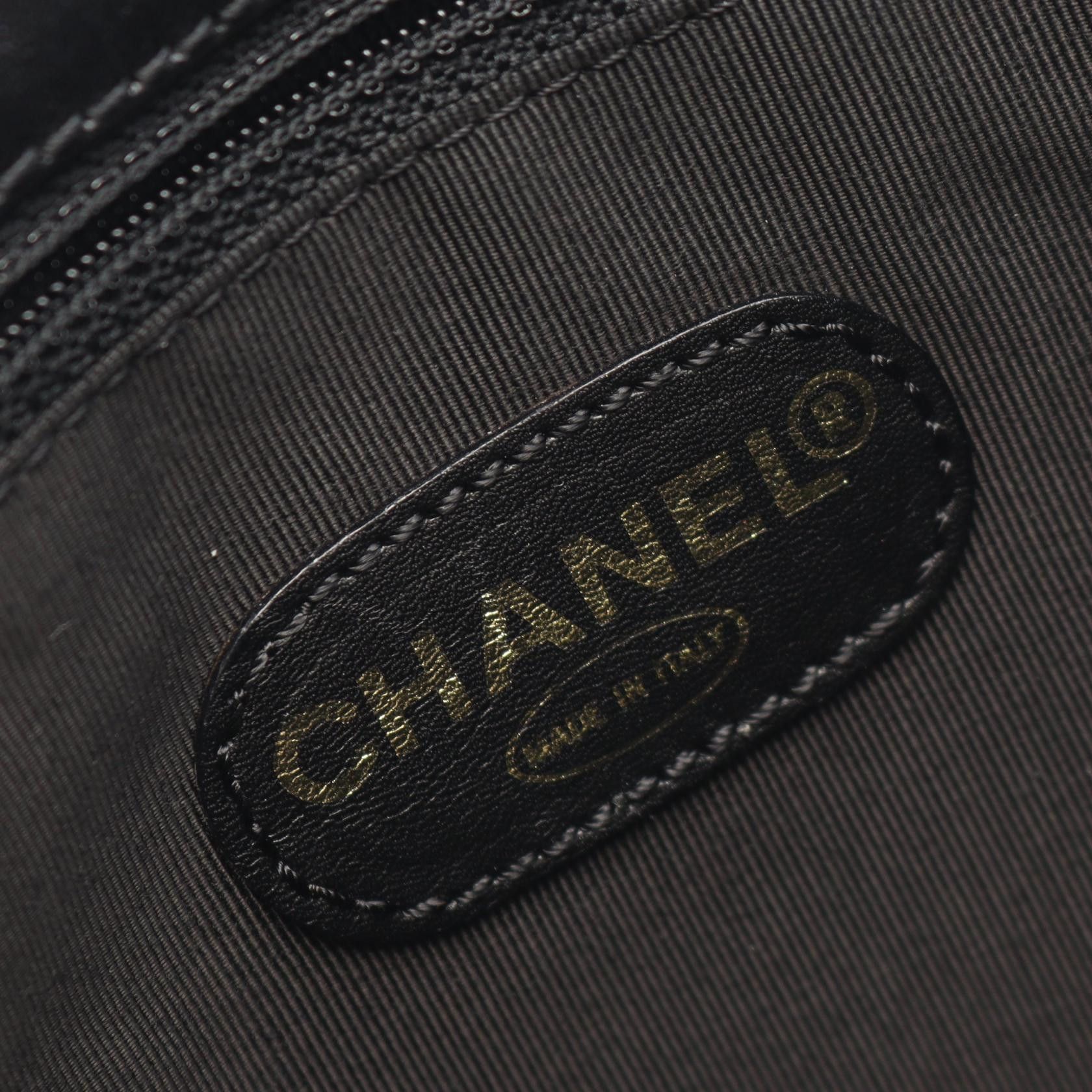 Chanel Chanel Chanel Leather Shoulder Bag Leather Shoulder Bag DUTY FREE for USA Size ONE SIZE - 4 Thumbnail