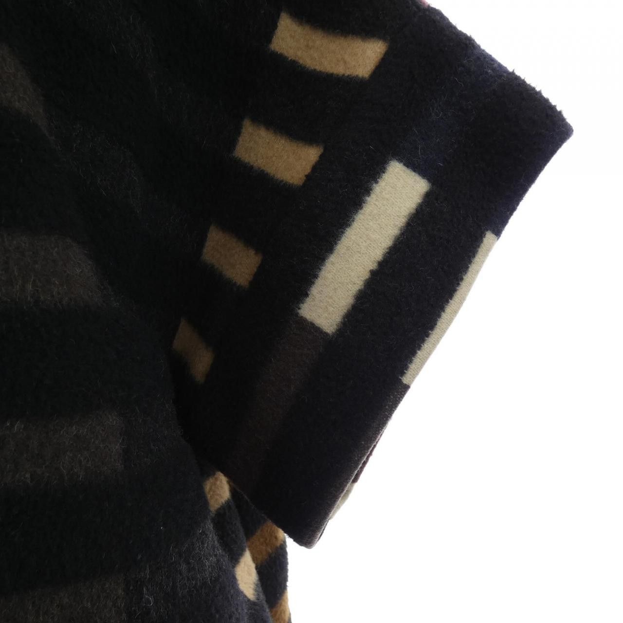 Fendi Fendi Fendi Wool Coat Textile Outerwear FF8011 7XP DUTY FREE for USA Size ONE SIZE - 6 Thumbnail