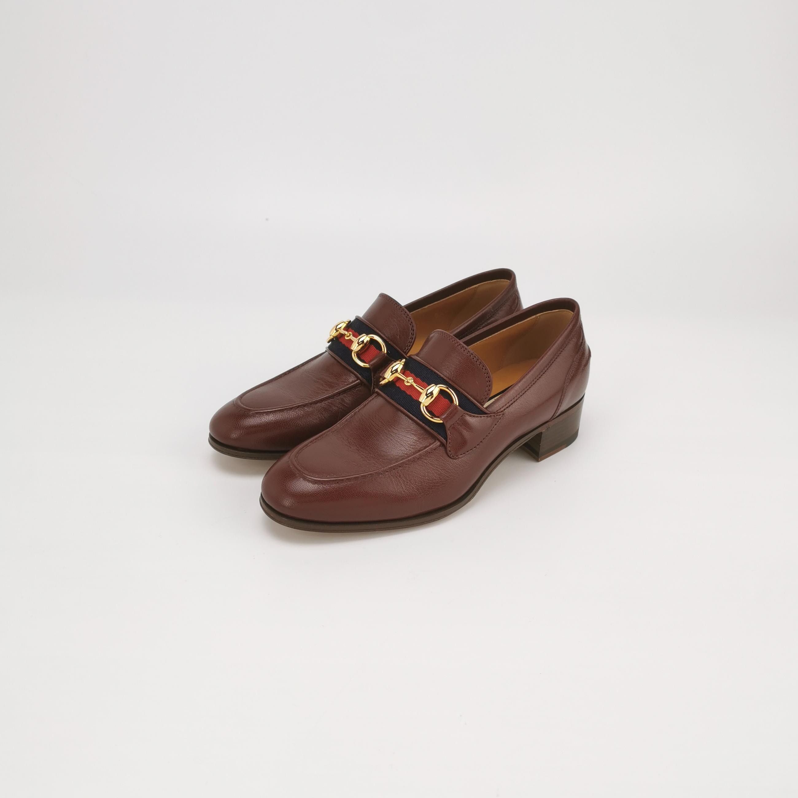 Gucci Gucci Women 5 Flats Size US 5 / IT 35 - 2 Thumbnail