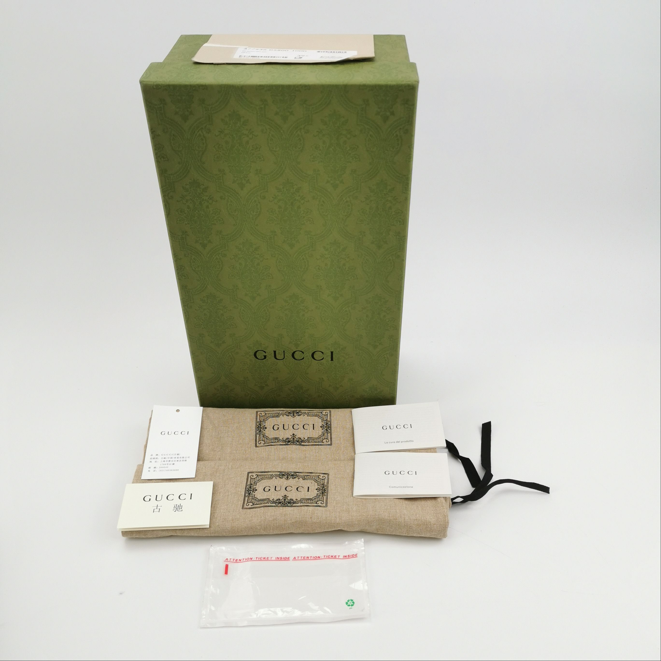 Gucci Gucci Women 9-5 Flats Size US 9.5 / IT 39.5 - 6 Thumbnail