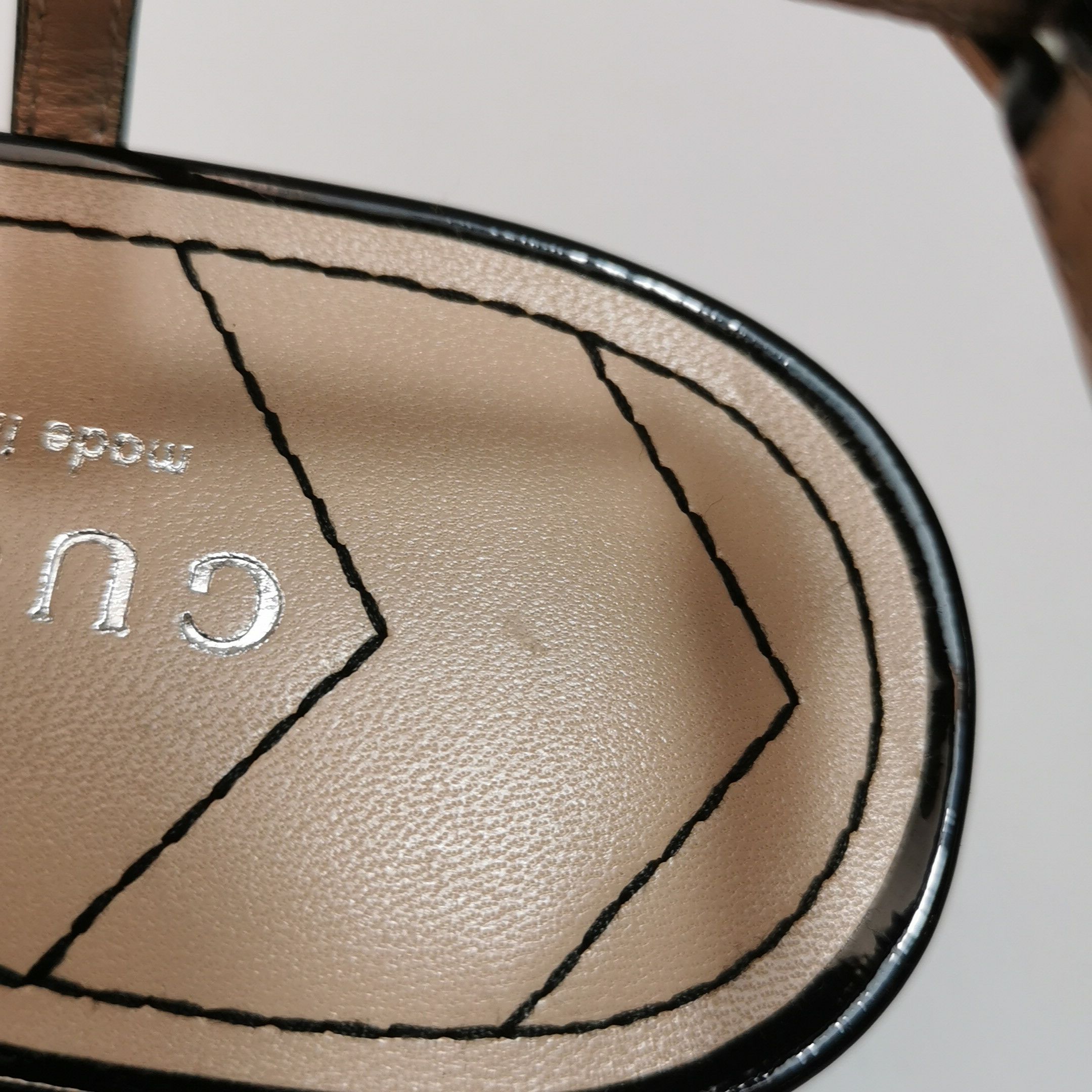 Gucci Gucci Women 5-5 Flats Size US 5.5 / IT 35.5 - 8 Thumbnail