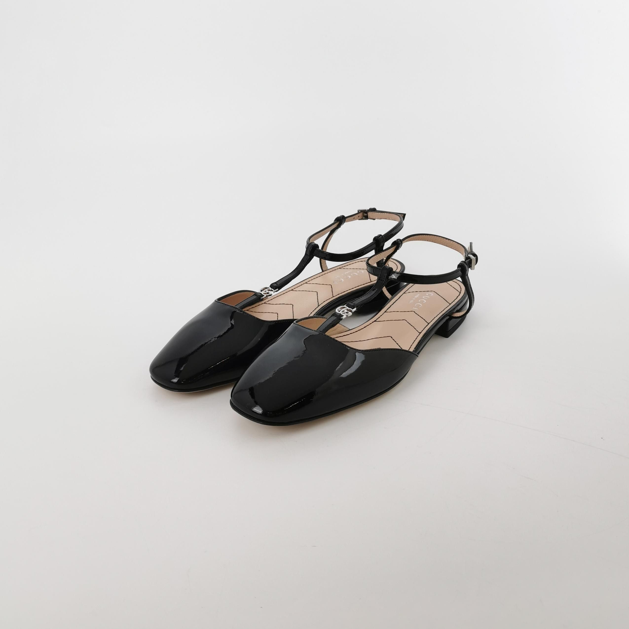 Gucci Gucci Women 5-5 Flats Size US 5.5 / IT 35.5 - 2 Thumbnail