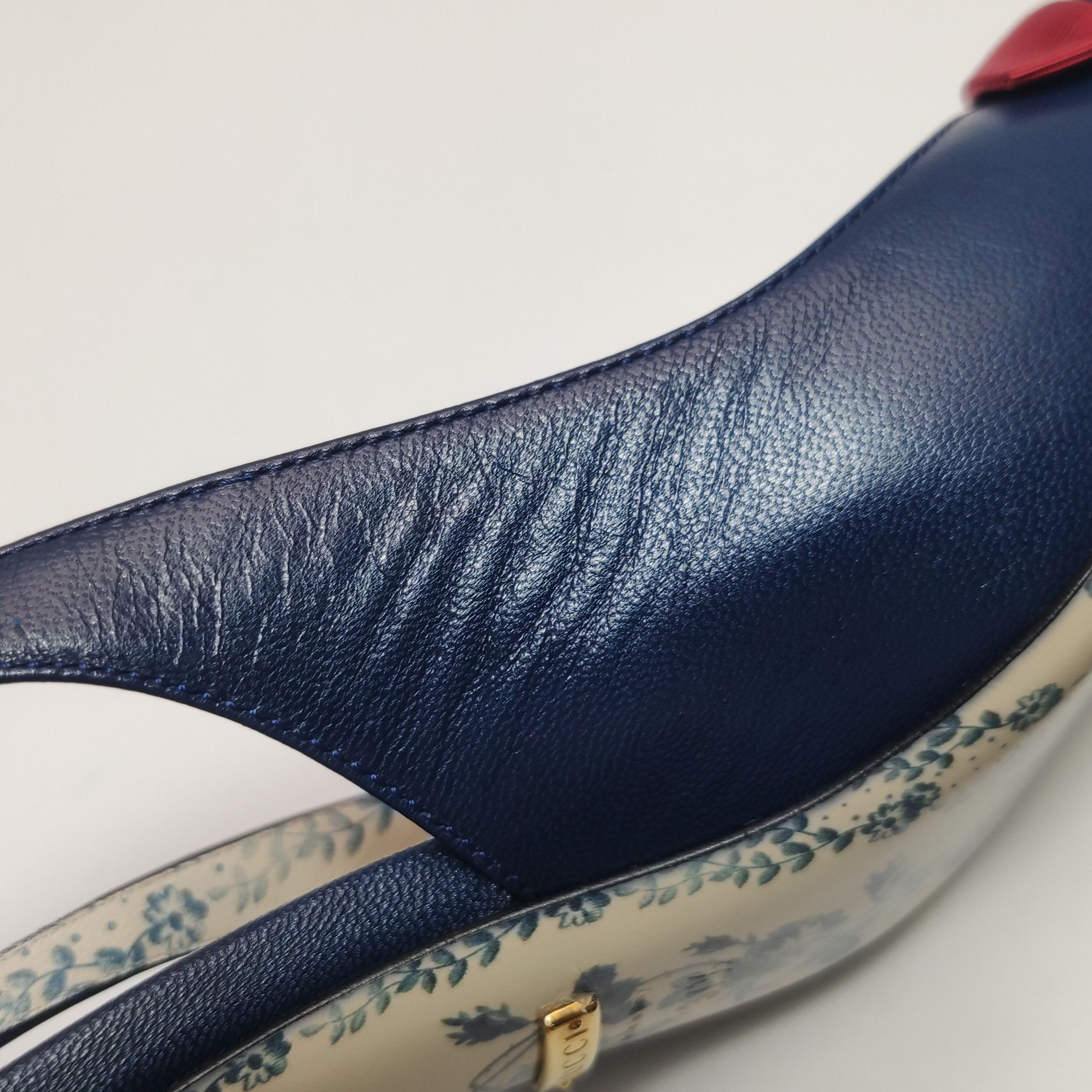 Gucci Gucci Women 7-5 Flats Size US 7.5 / IT 37.5 - 10 Thumbnail
