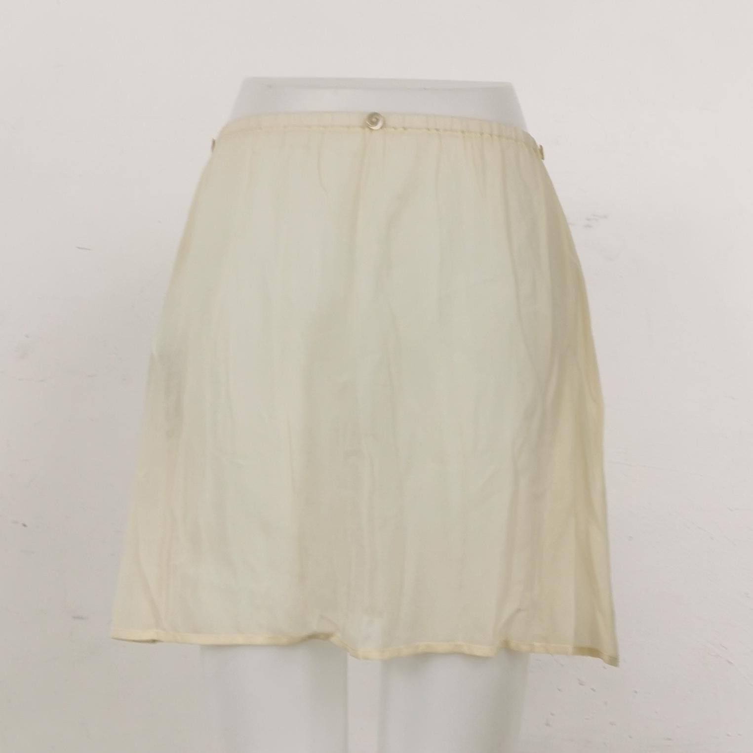 Gucci Gucci Women 26 Midi Skirts Size 26" / US 2 / IT 38 - 3 Thumbnail