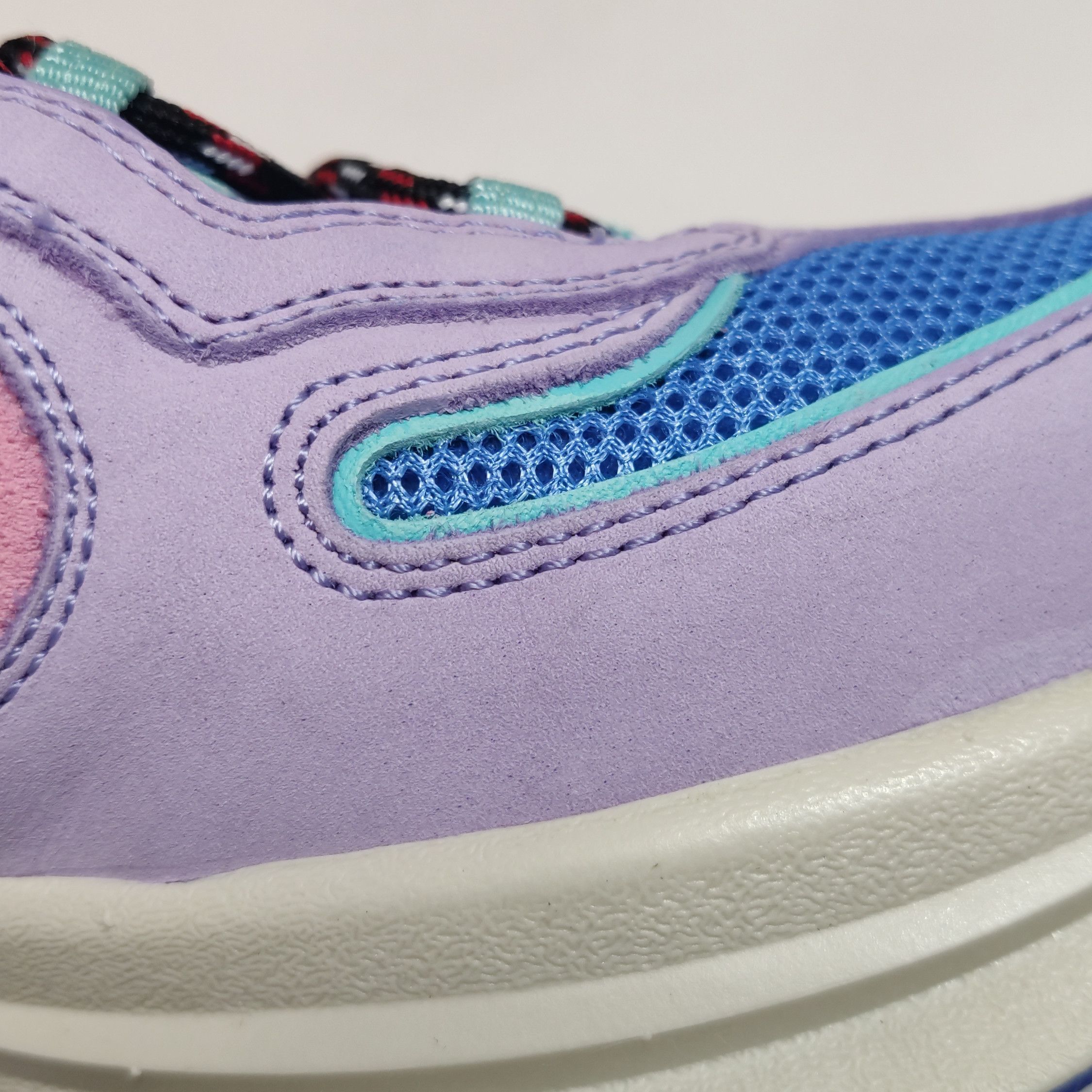 Gucci Gucci Women 6 Lowtop Sneakers Size US 6 / IT 36 - 7 Thumbnail