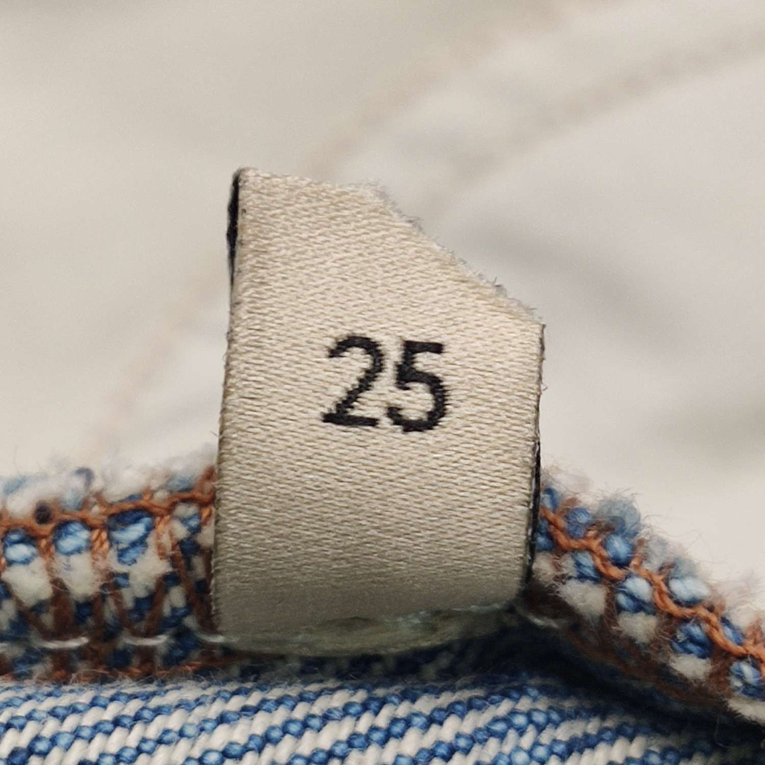 Gucci Gucci Women 26 Shorts Size 26" / US 2 / IT 38 - 6 Thumbnail
