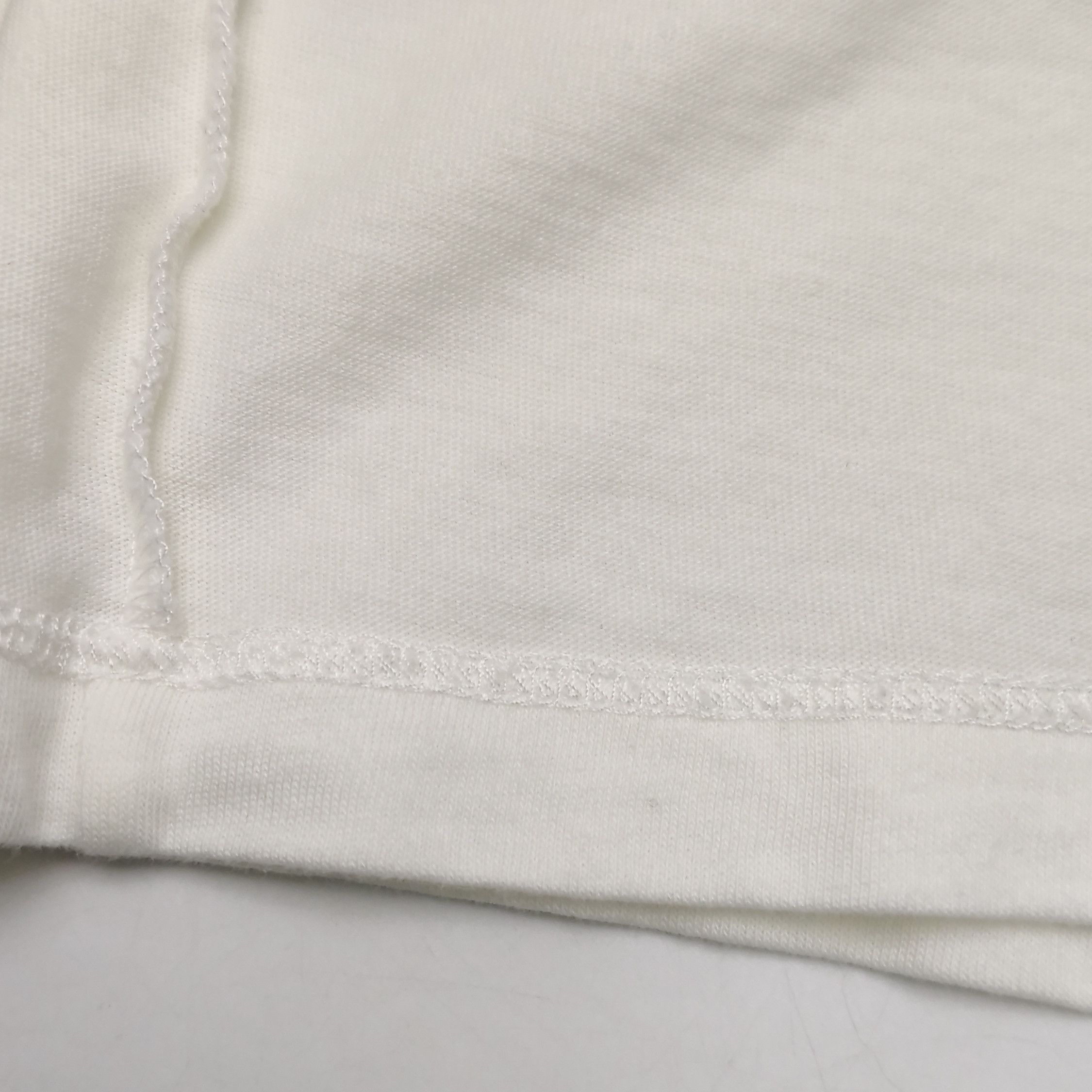 Gucci Gucci Women xxs Short Sleeve Shirts Size XXS / US 00 / IT 34 - 14 Thumbnail