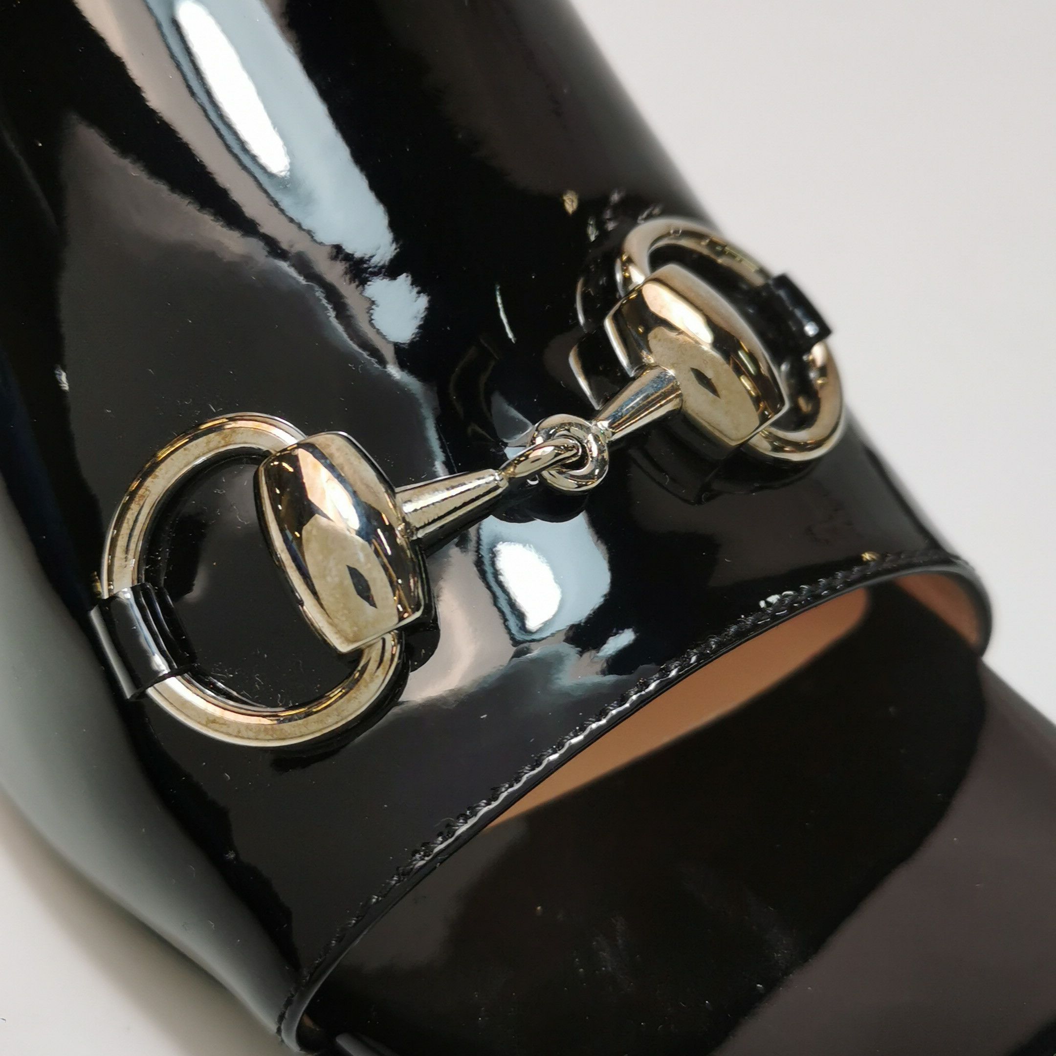 Gucci Gucci Women 5 Sandals Size US 5 / IT 35 - 11 Thumbnail