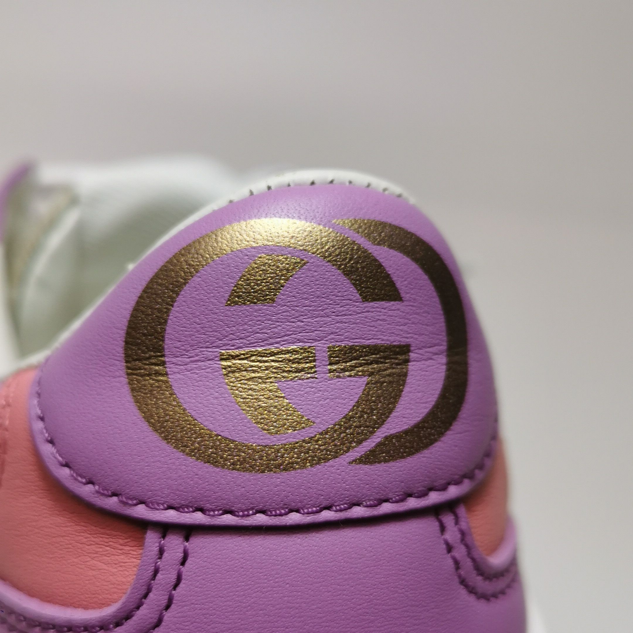 Gucci Gucci Women it_34 Lowtop Sneakers Size US 4 / IT 34 - 9 Thumbnail