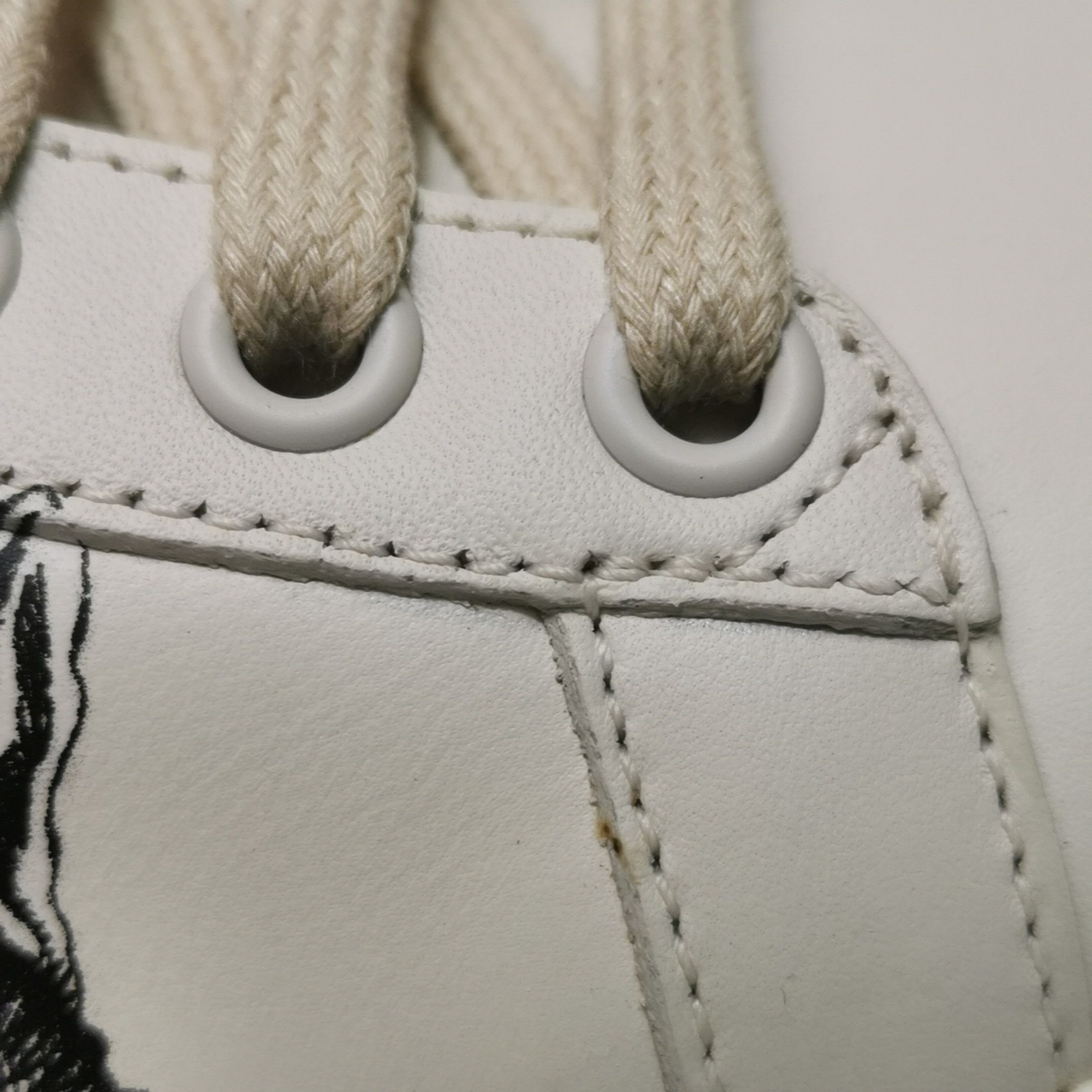Gucci Gucci Women 6 Lowtop Sneakers Size US 6 / IT 36 - 8 Thumbnail