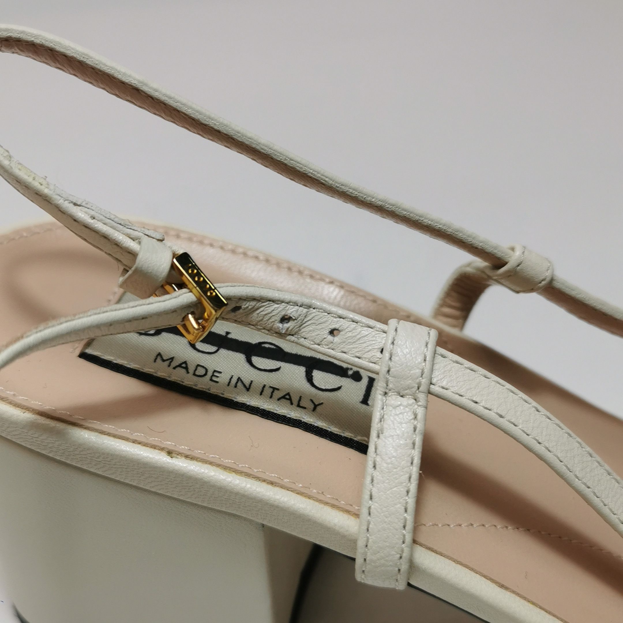 Gucci Gucci Women 6-5 Flats Size US 6.5 / IT 36.5 - 12 Thumbnail