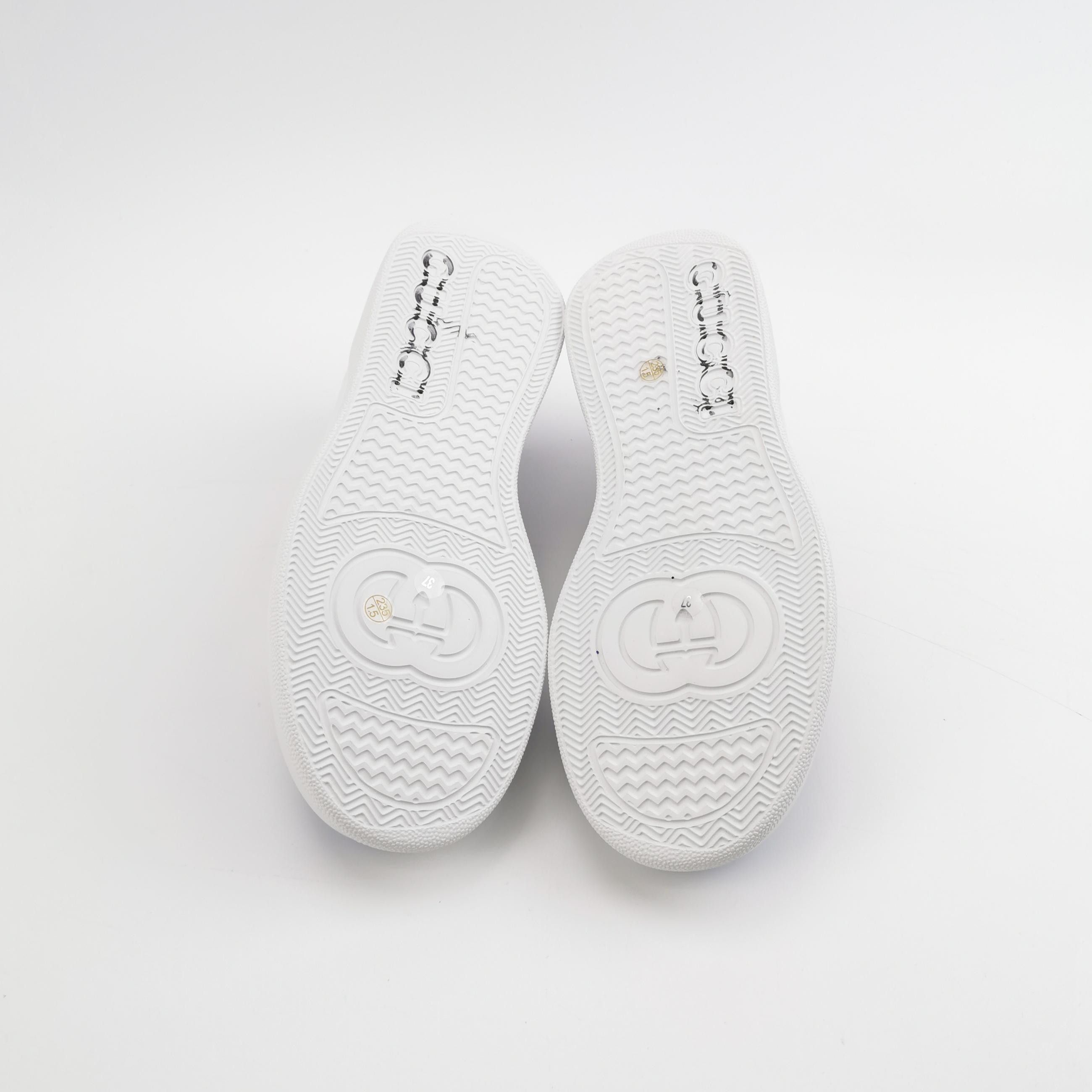 Gucci Gucci Women 7 Lowtop Sneakers Size US 7 / IT 37 - 5 Thumbnail