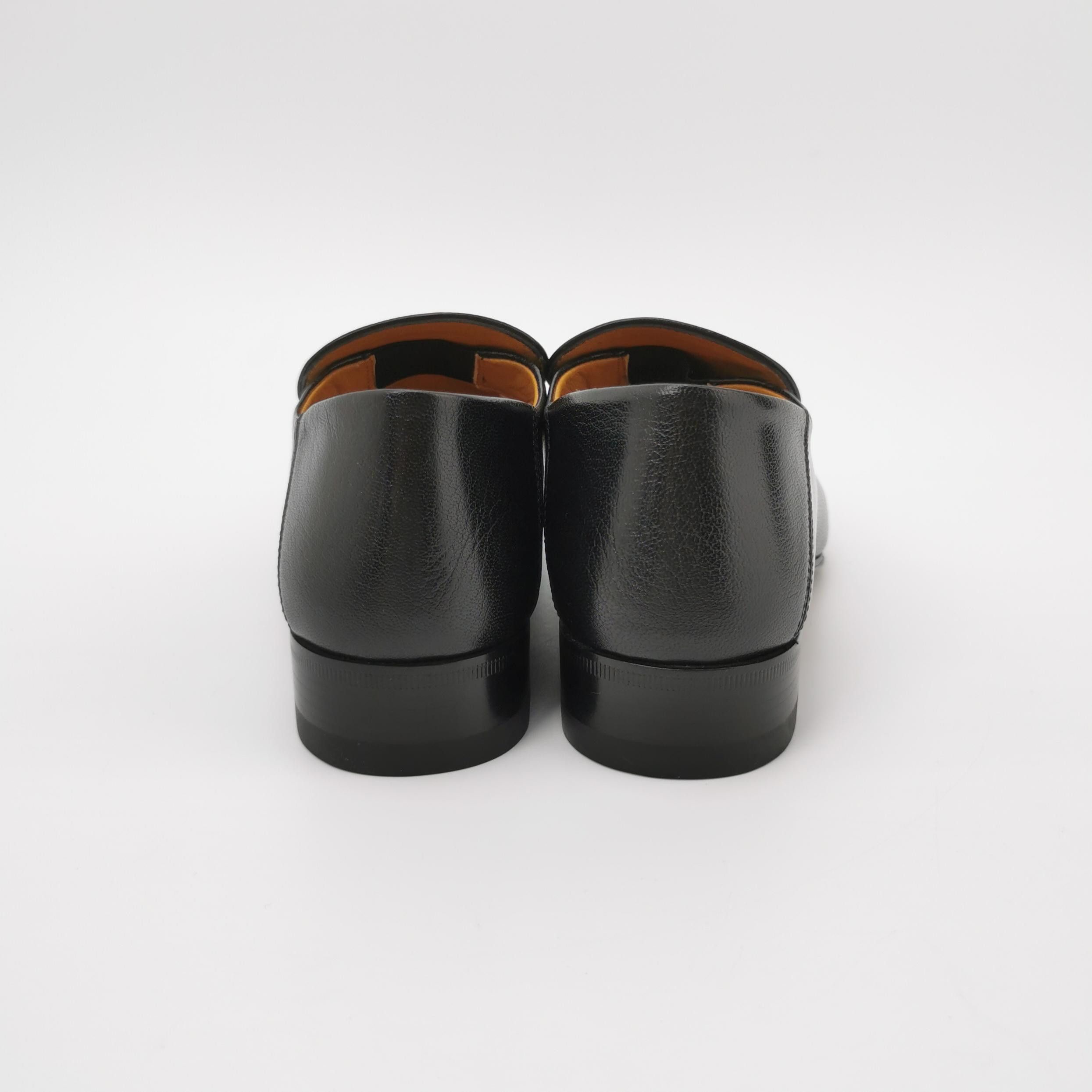 Gucci Gucci Women 6-5 Flats Size US 6.5 / IT 36.5 - 4 Thumbnail