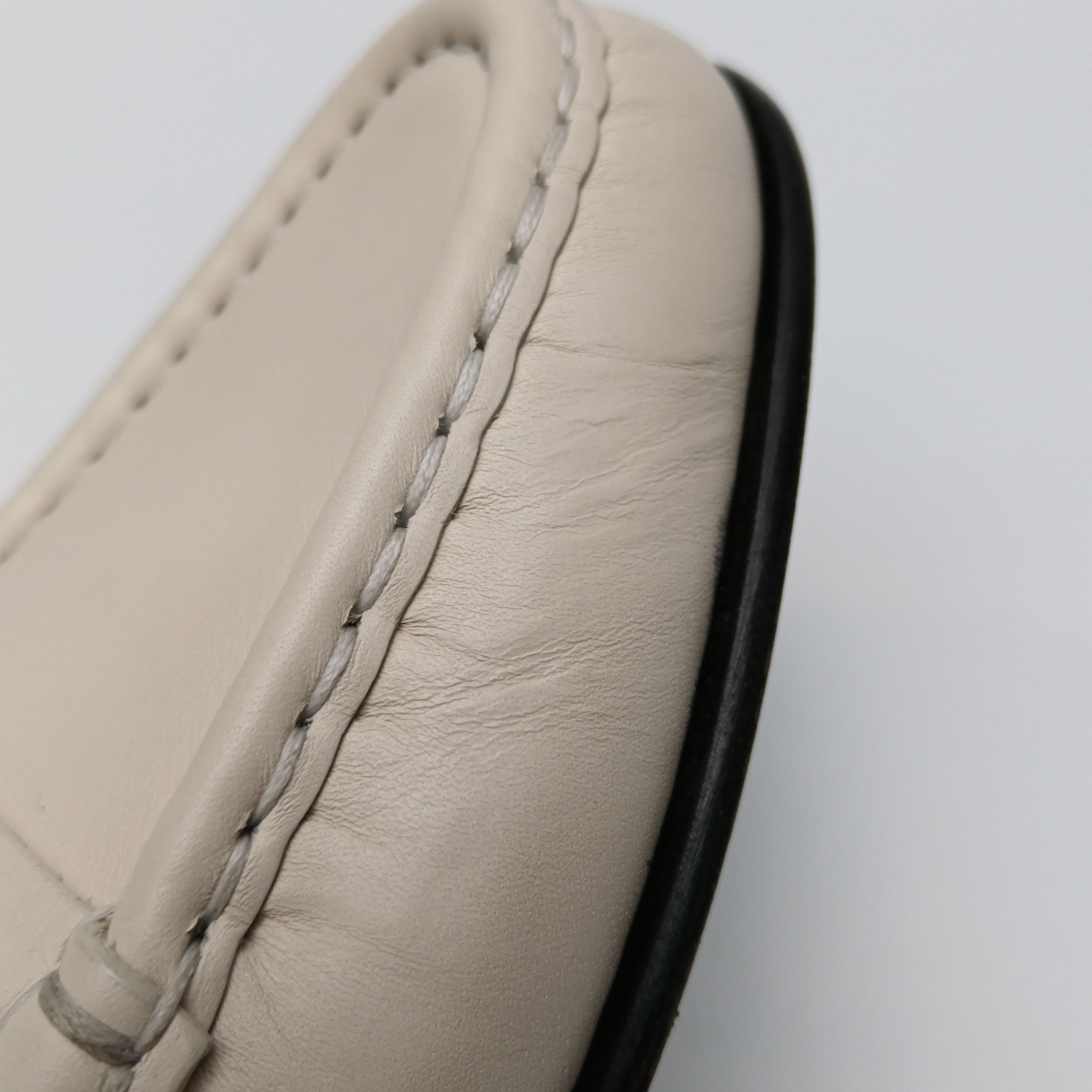 Gucci Gucci Women 9-5 Flats Size US 9.5 / IT 39.5 - 9 Thumbnail