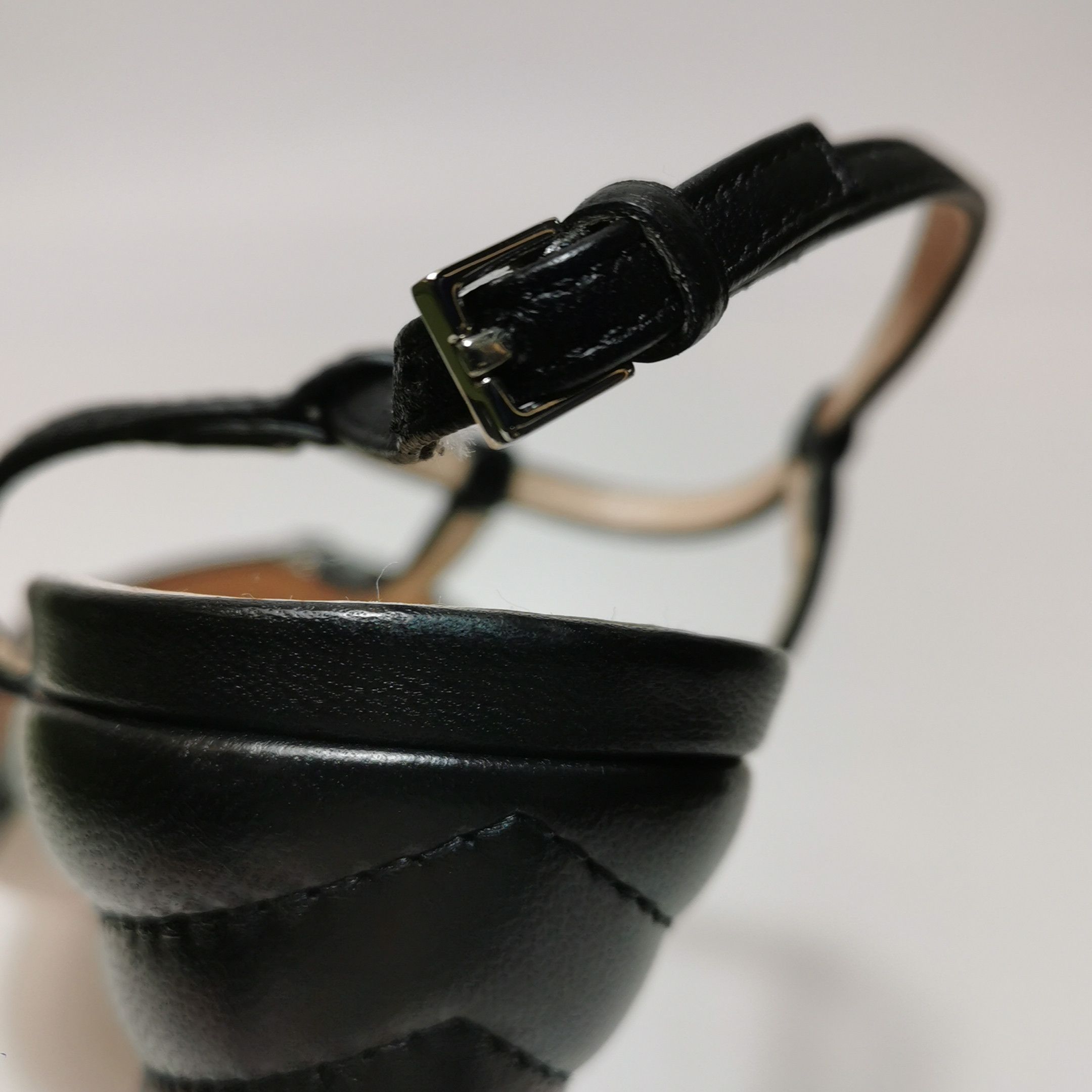 Gucci Gucci Women 6-5 Heels Size US 6.5 / IT 36.5 - 7 Thumbnail