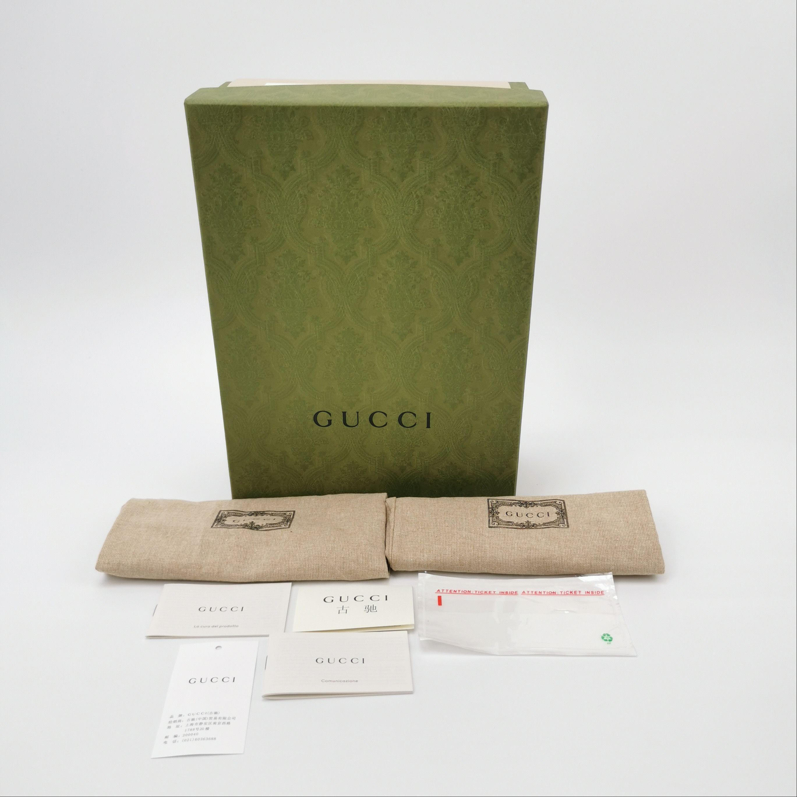 Gucci Gucci Women 6-5 Flats Size US 6.5 / IT 36.5 - 6 Thumbnail