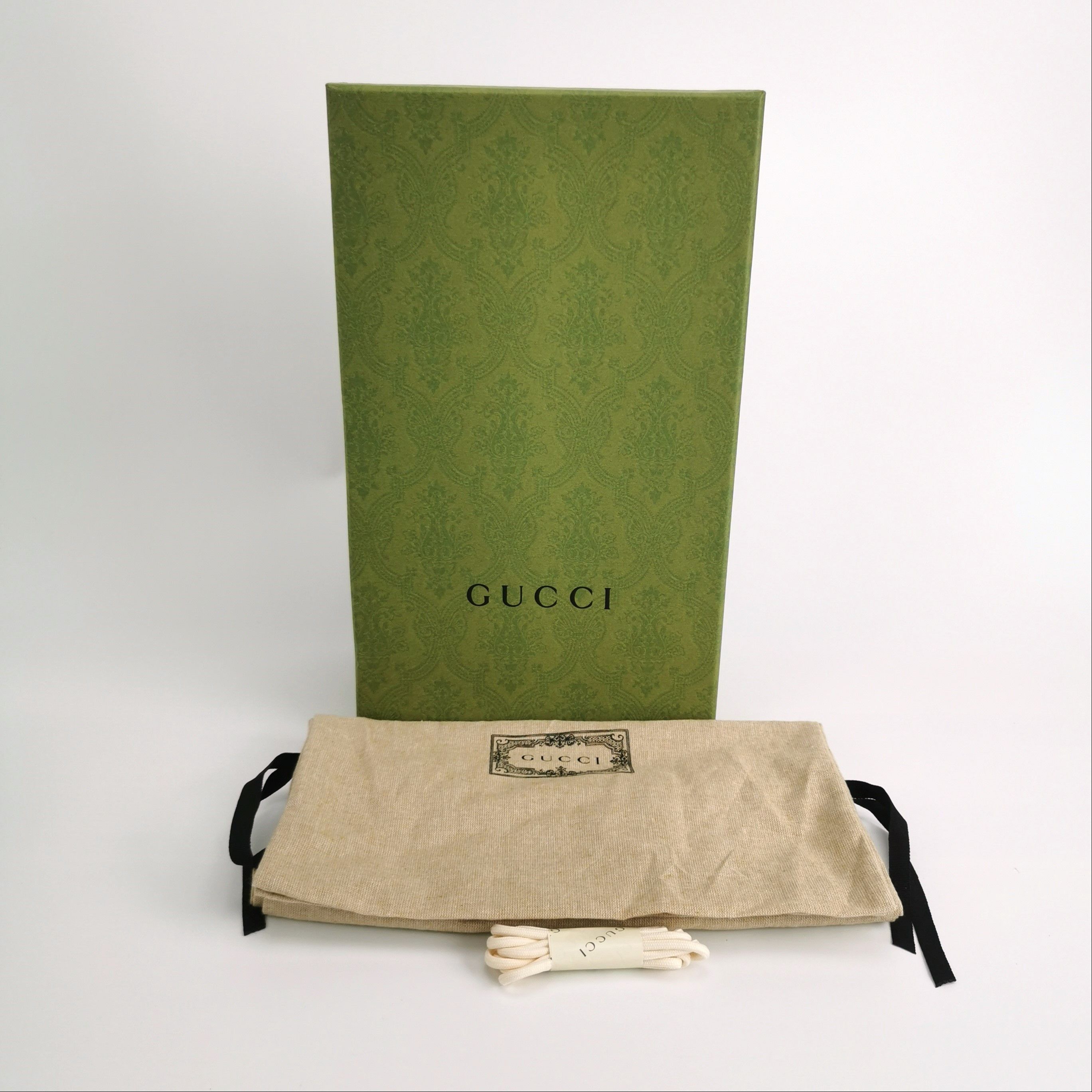 Gucci Gucci Women 9 Lowtop Sneakers Size US 9 / IT 39 - 6 Thumbnail