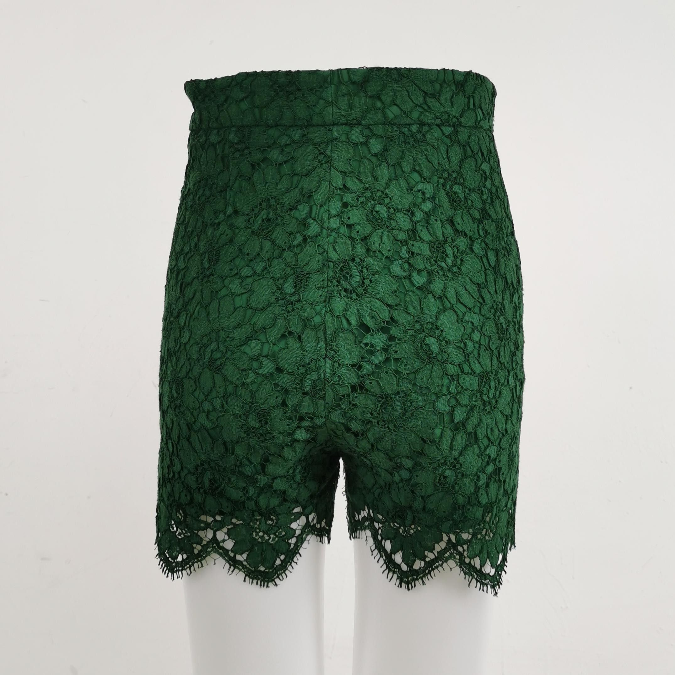 Gucci Gucci Women 36 Shorts Size 36" / US 14 / IT 50 - 2 Thumbnail