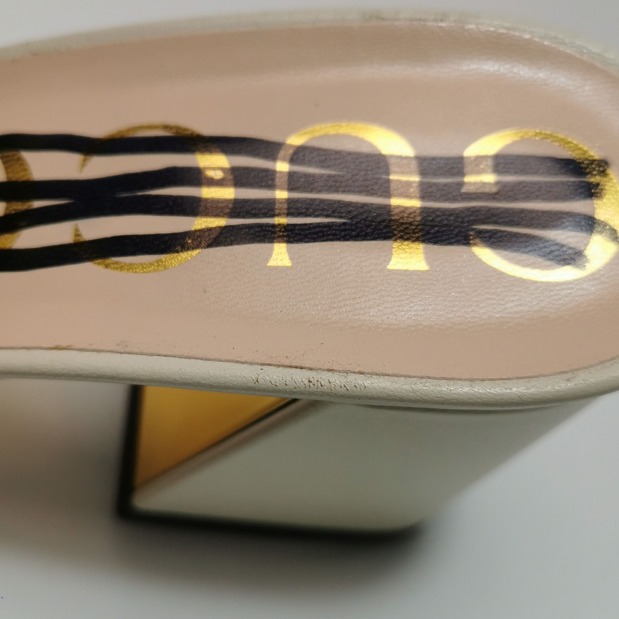 Gucci Gucci Women 7 Sandals Size US 7 / IT 37 - 8 Thumbnail