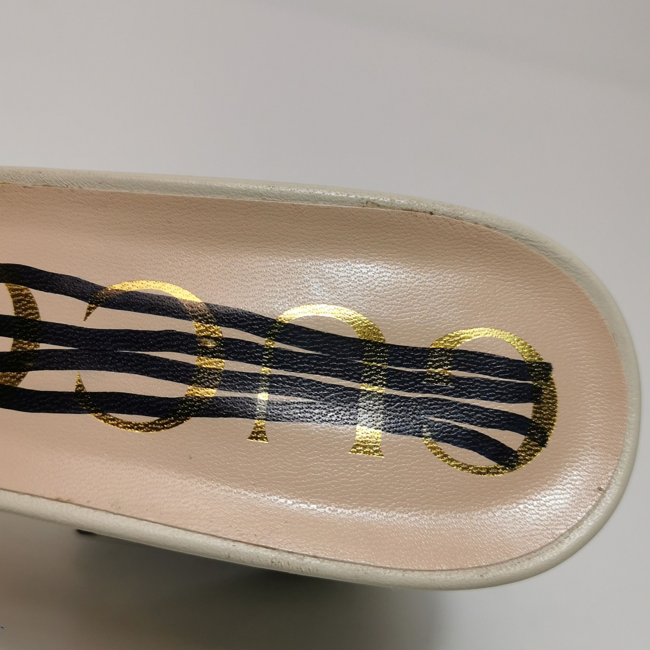 Gucci Gucci Women 7 Sandals Size US 7 / IT 37 - 16 Thumbnail