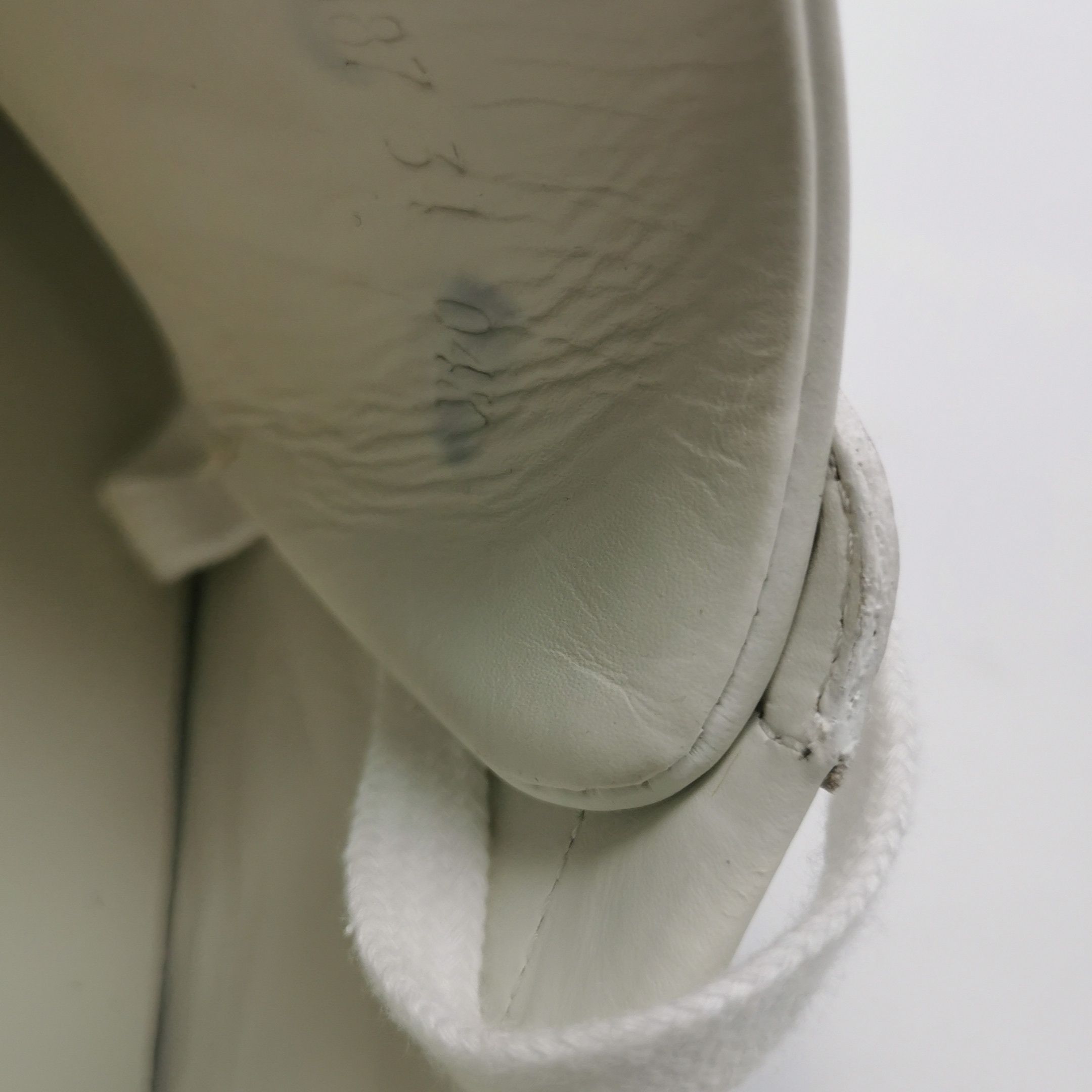 Gucci Gucci Women it_34 Lowtop Sneakers Size US 4 / IT 34 - 10 Thumbnail