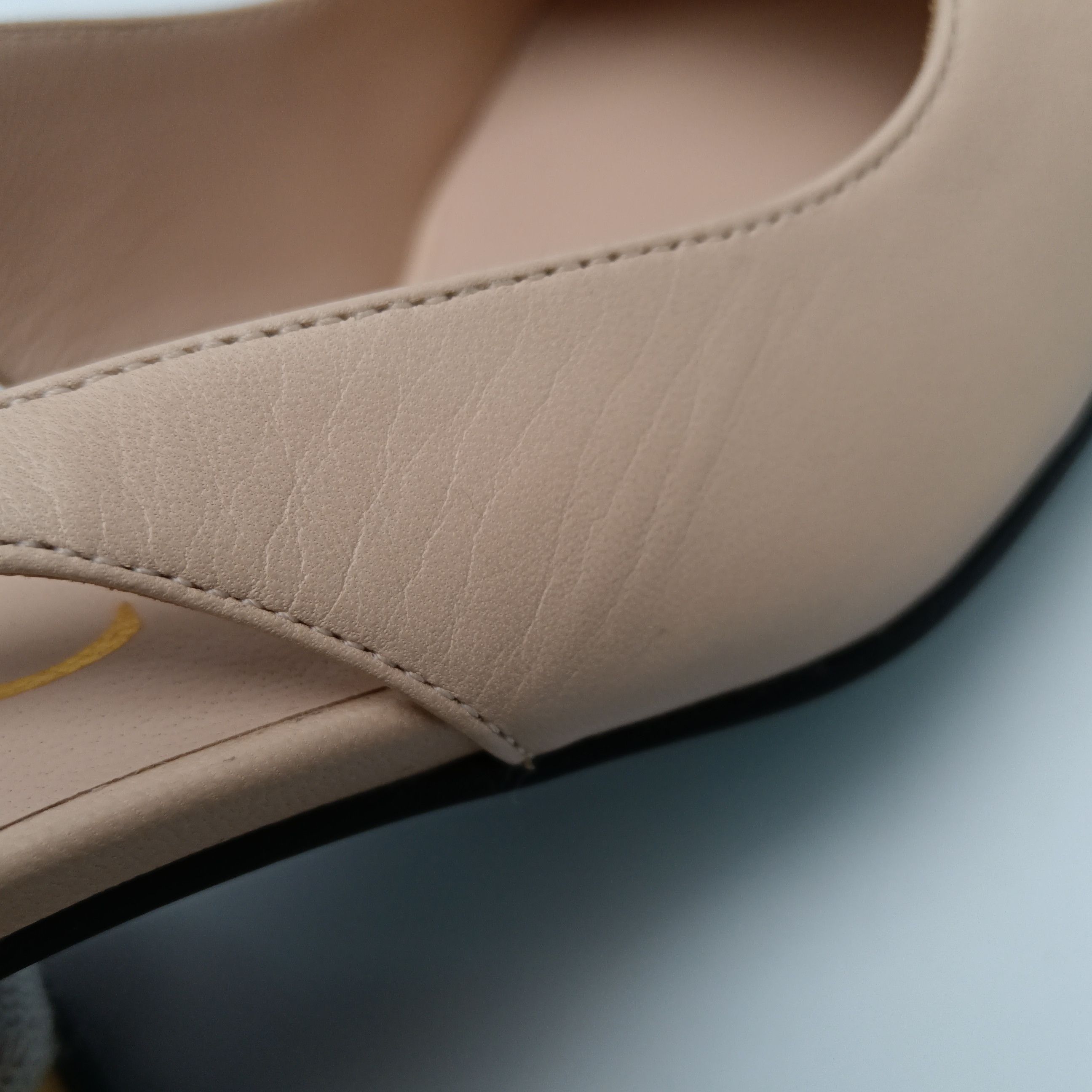 Gucci Gucci Women 8-5 Heels Size US 8.5 / IT 38.5 - 14 Thumbnail
