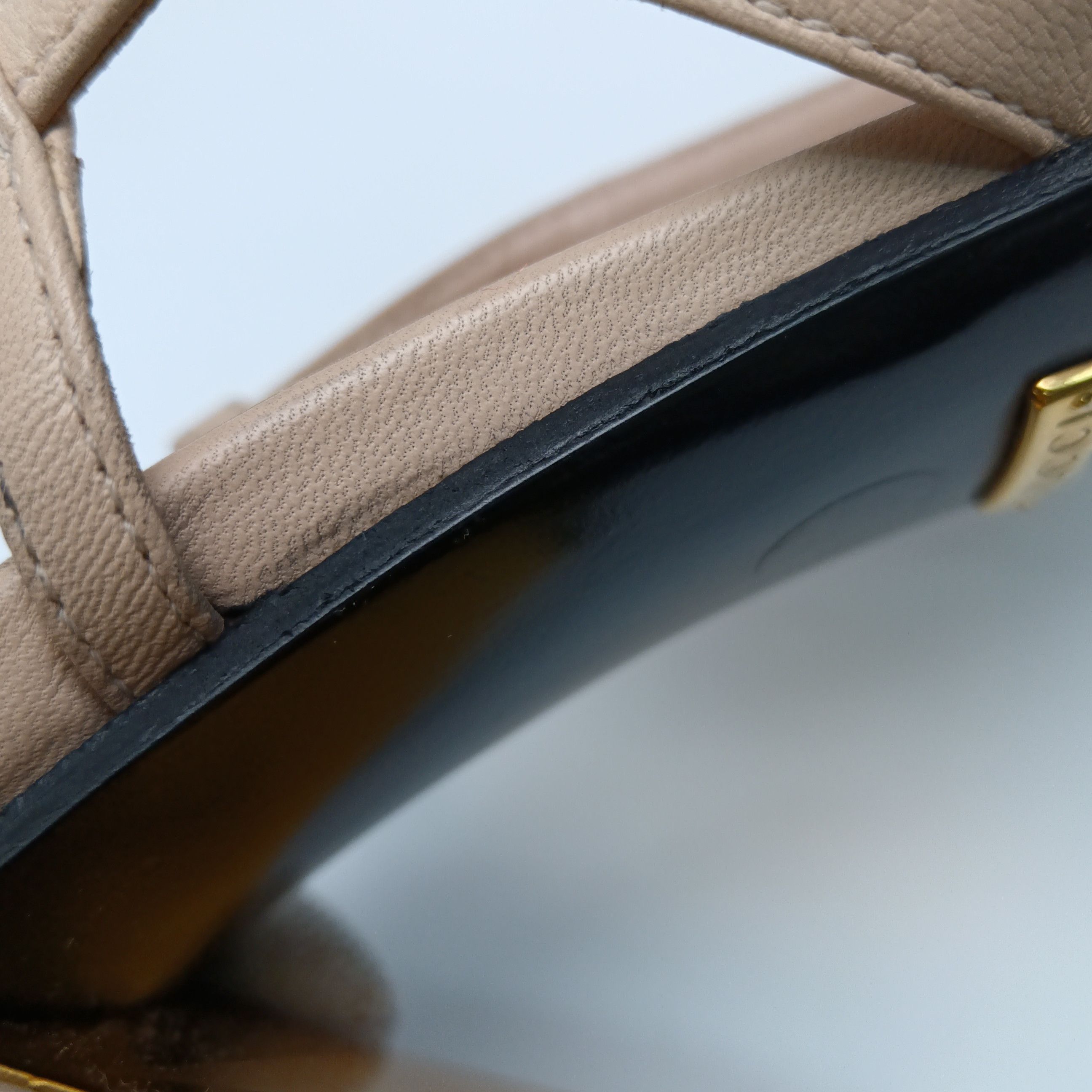 Gucci Gucci Women 8-5 Heels Size US 8.5 / IT 38.5 - 8 Thumbnail