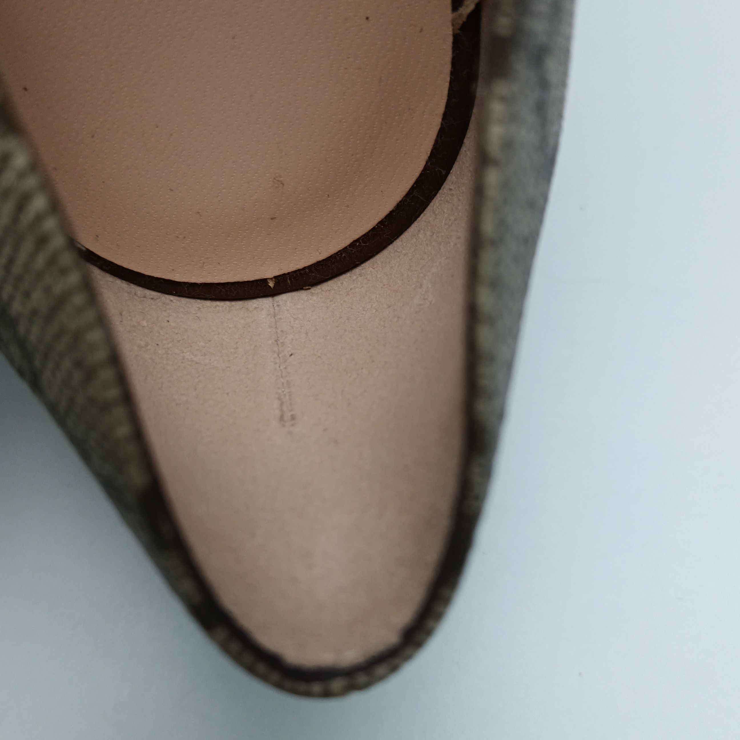 Gucci Gucci Women 5-5 Flats Size US 5.5 / IT 35.5 - 8 Thumbnail