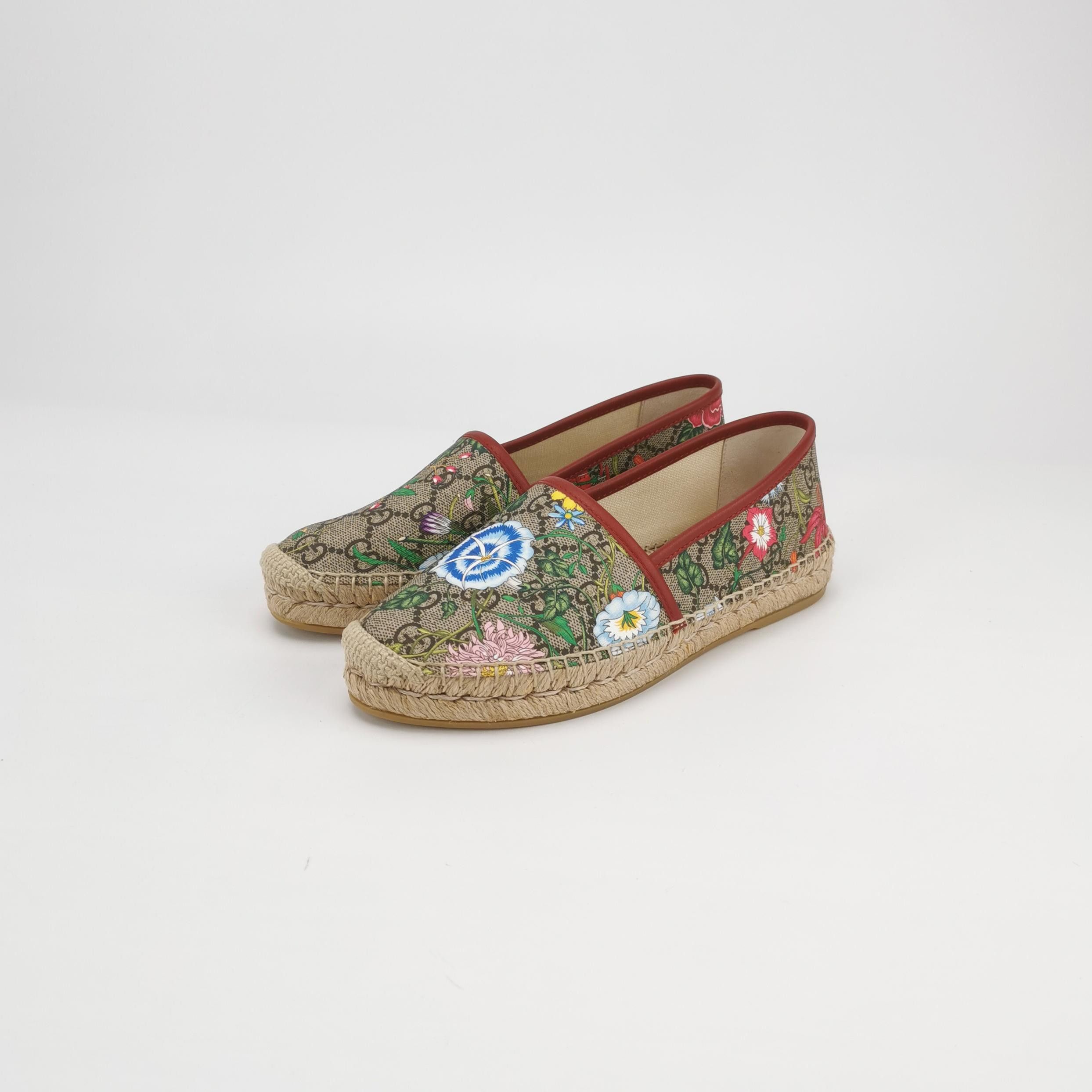 Gucci Gucci Women 6-5 Flats Size US 6.5 / IT 36.5 - 2 Thumbnail