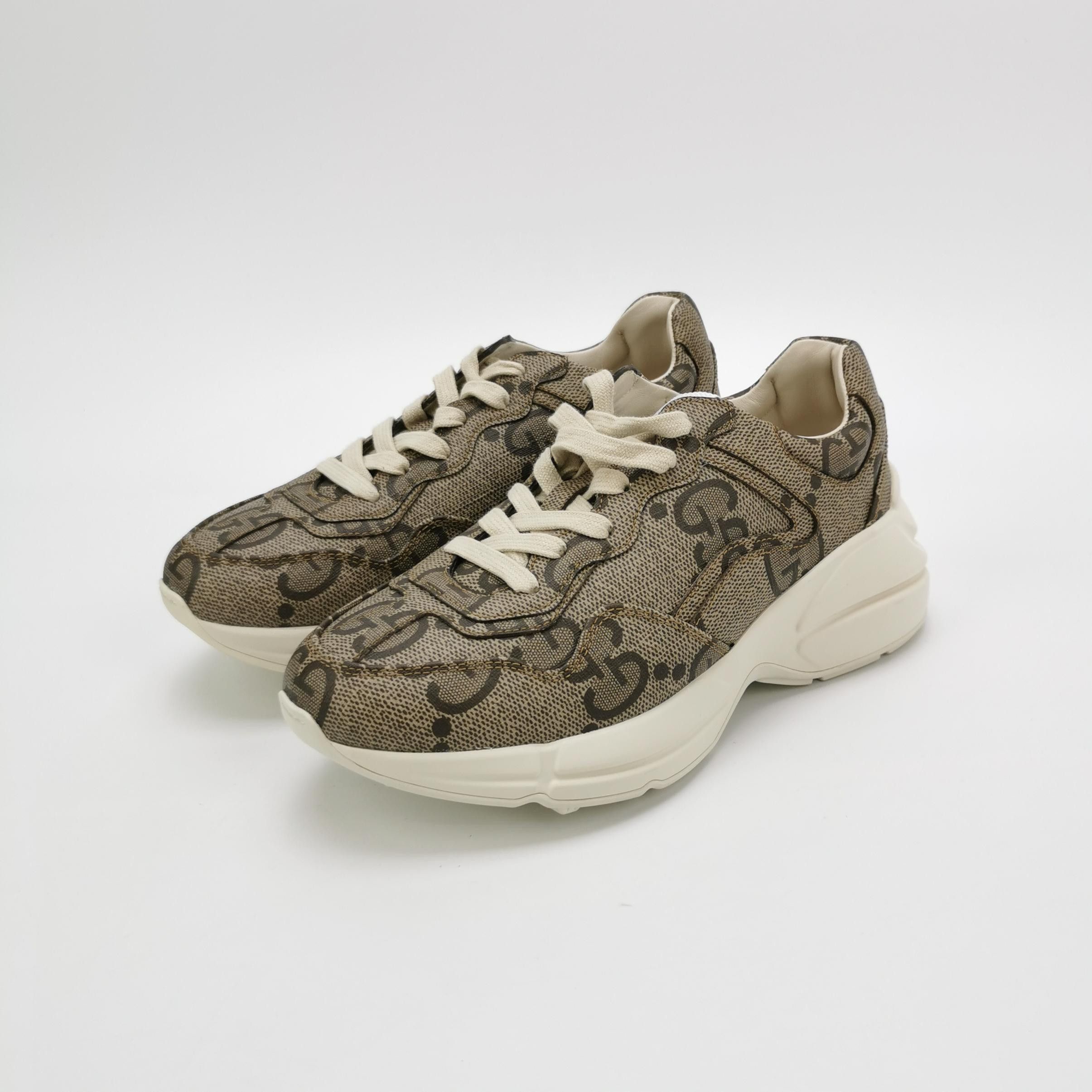 Gucci Gucci Women 5 Lowtop Sneakers Size US 5 / IT 35 - 2 Thumbnail