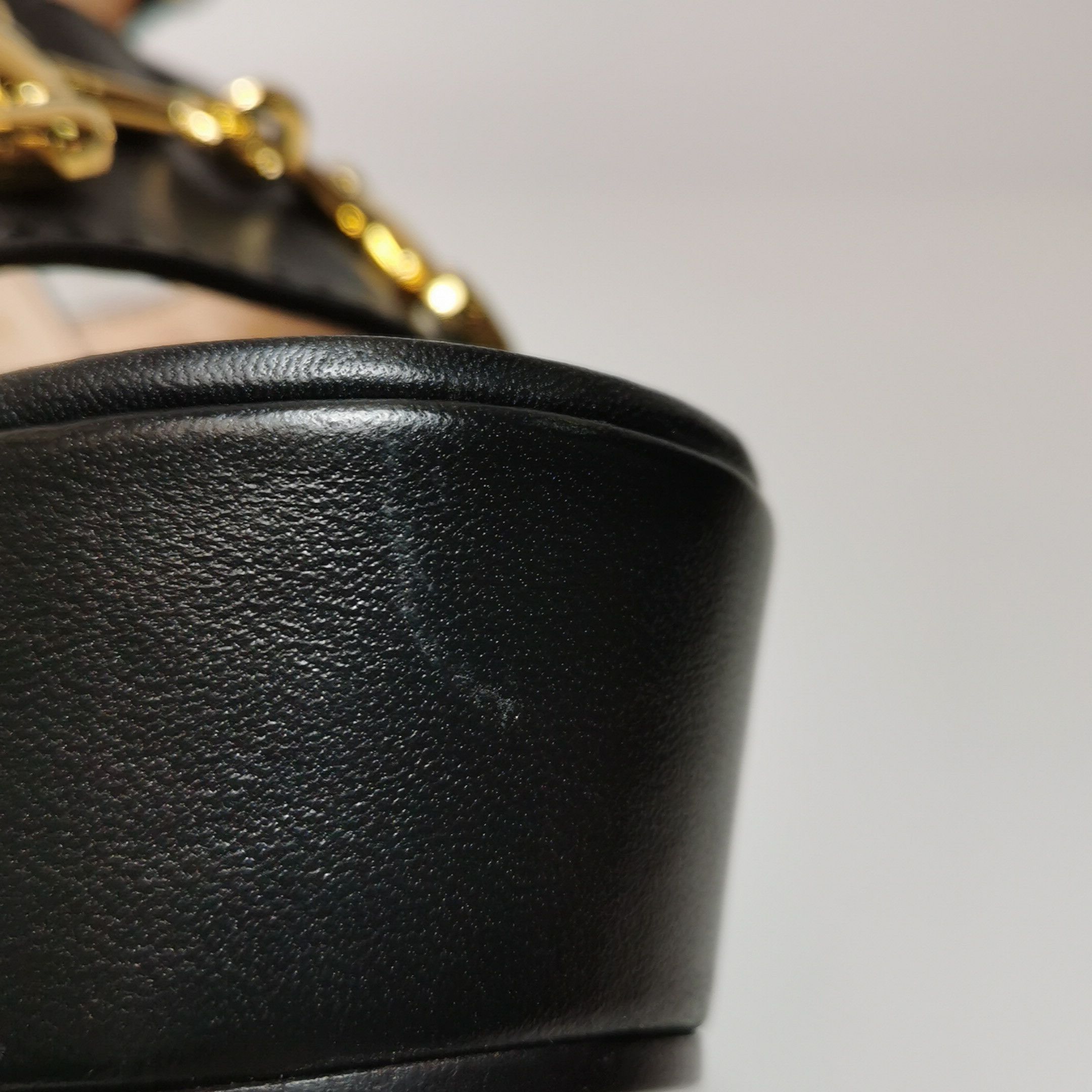 Gucci Gucci Women 8-5 Heels Size US 8.5 / IT 38.5 - 7 Thumbnail