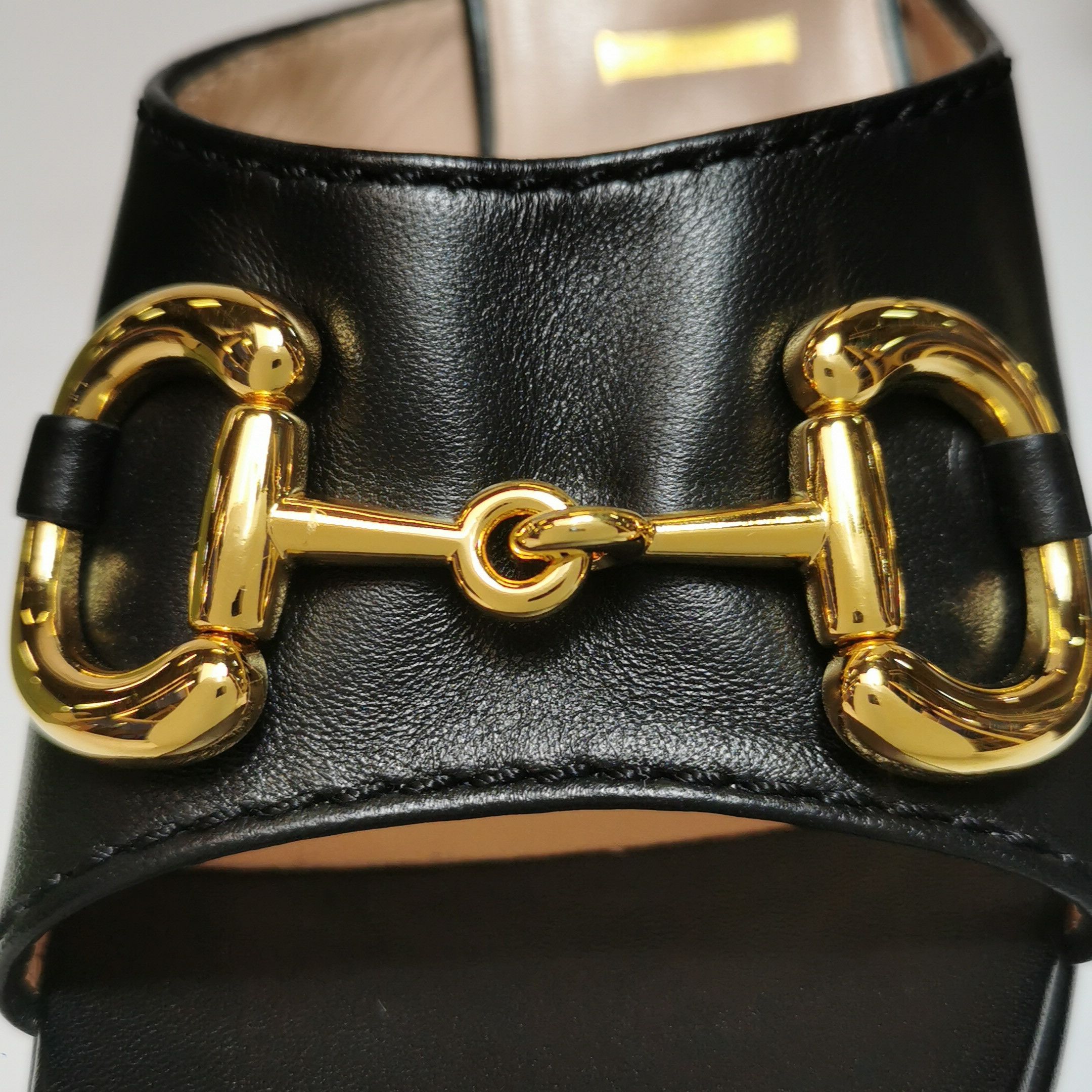 Gucci Gucci Women 8-5 Heels Size US 8.5 / IT 38.5 - 15 Thumbnail