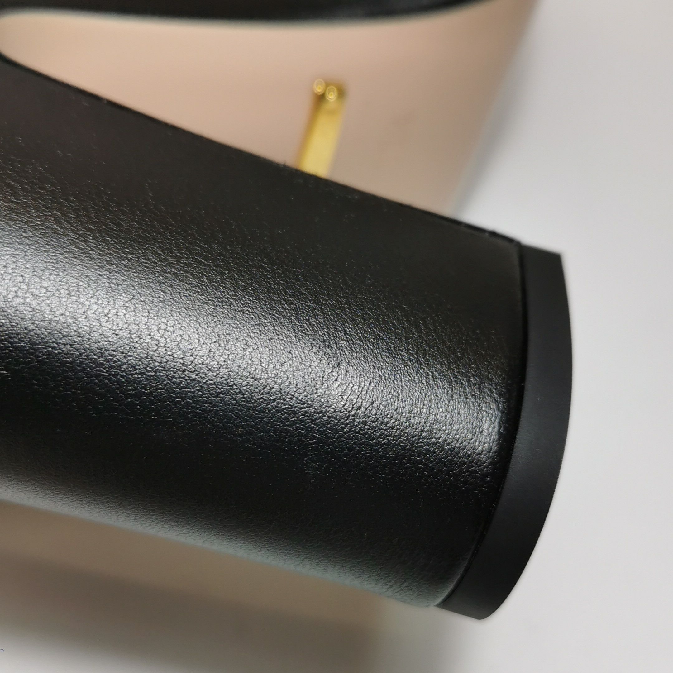Gucci Gucci Women 8-5 Heels Size US 8.5 / IT 38.5 - 13 Thumbnail
