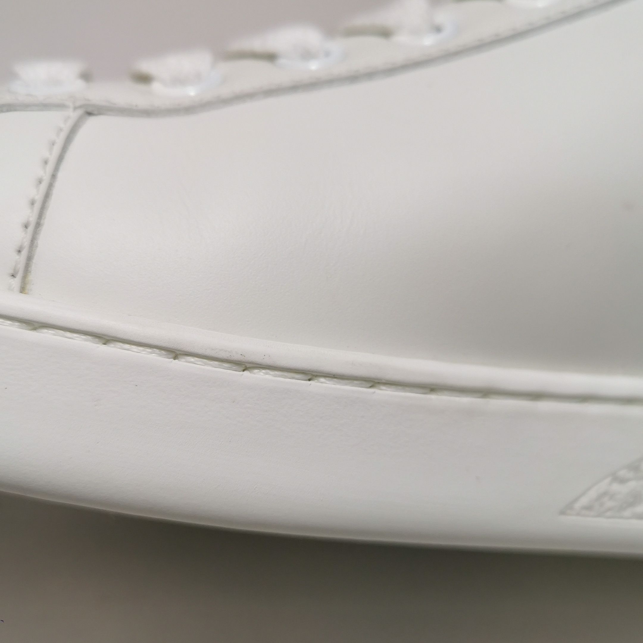 Gucci Gucci Women 6-5 Lowtop Sneakers Size US 6.5 / IT 36.5 - 8 Thumbnail