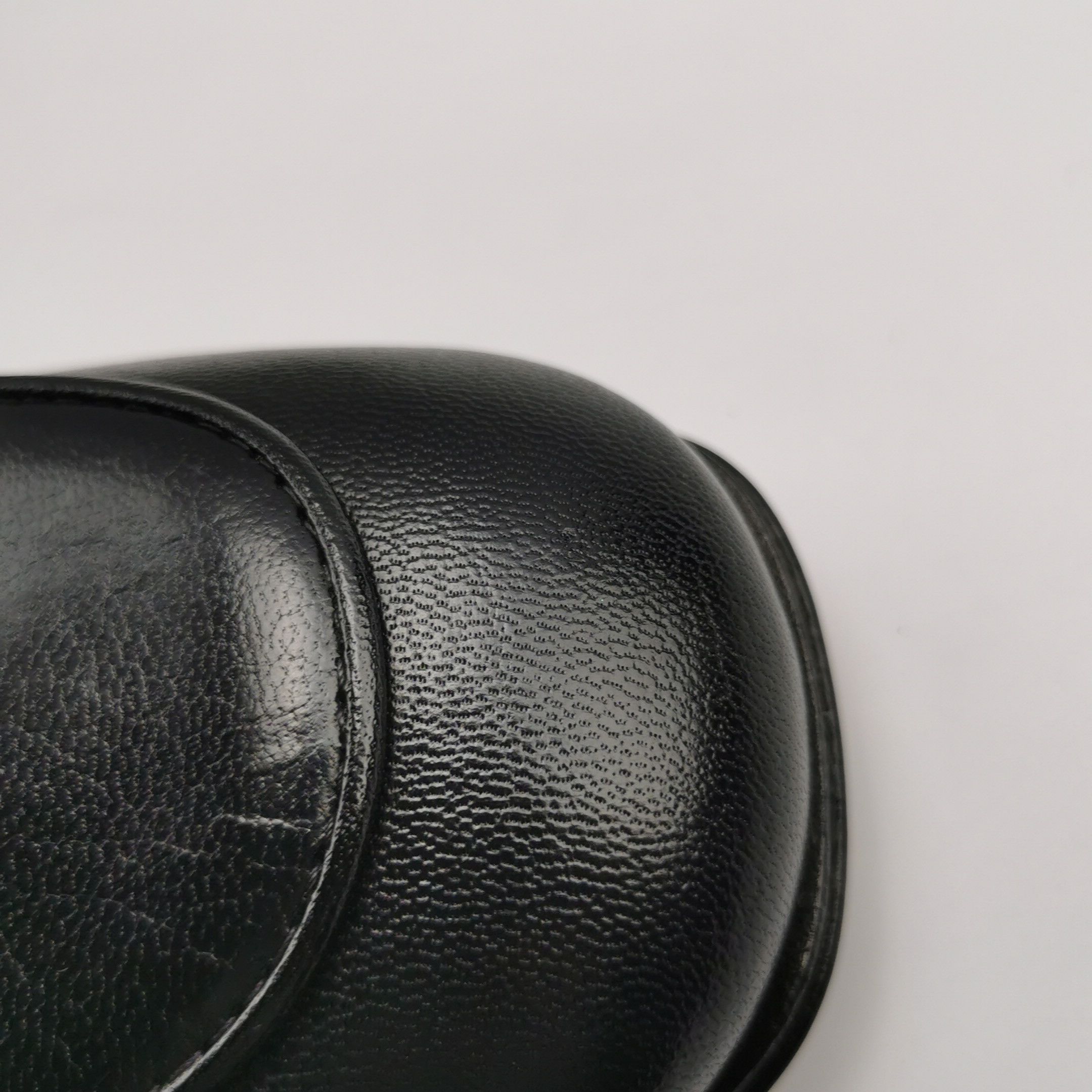 Gucci Gucci Women 5-5 Flats Size US 5.5 / IT 35.5 - 7 Thumbnail
