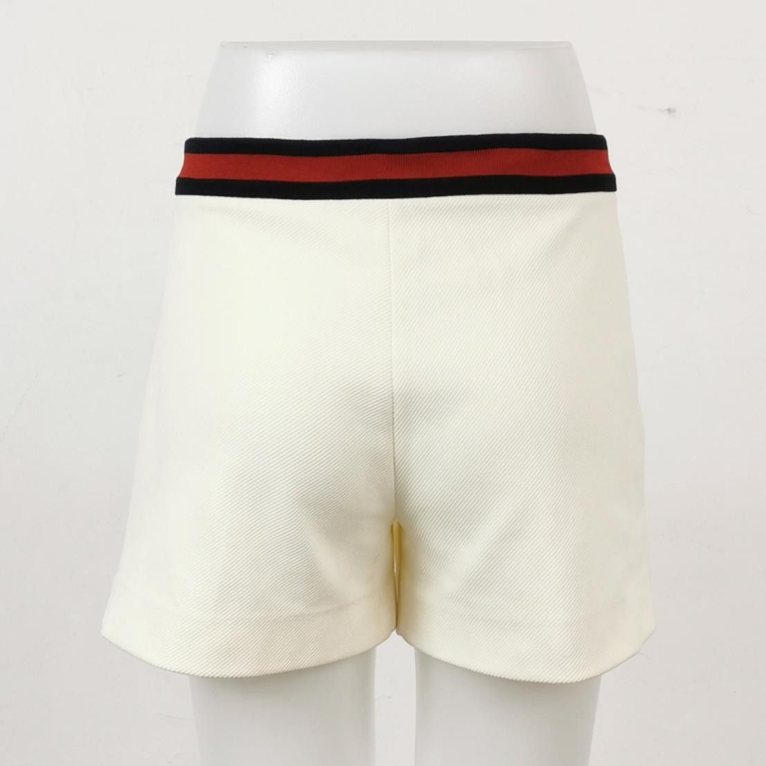 Gucci Gucci Women 28 Shorts Size 28" / US 6 / IT 42 - 2 Thumbnail