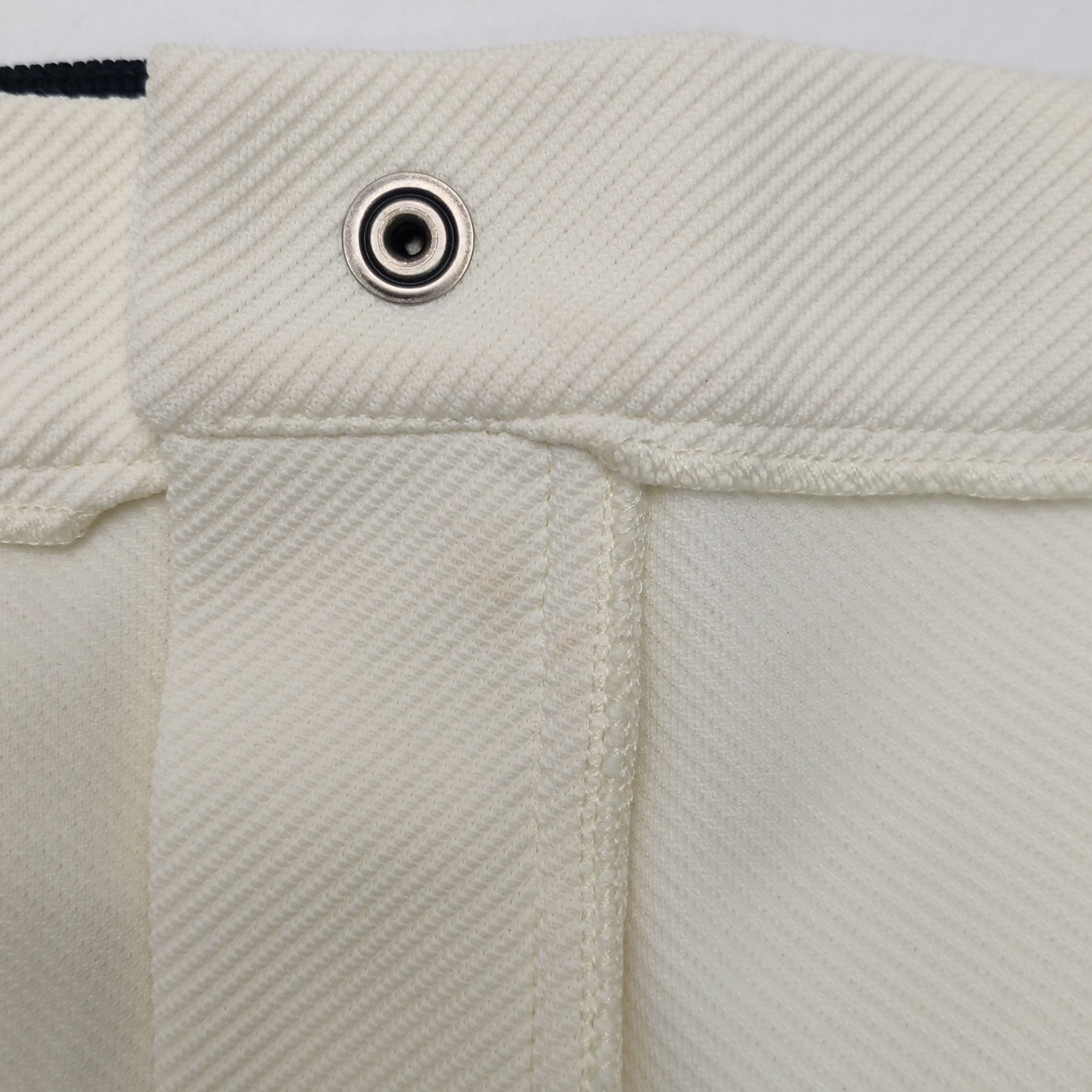 Gucci Gucci Women 28 Shorts Size 28" / US 6 / IT 42 - 10 Thumbnail