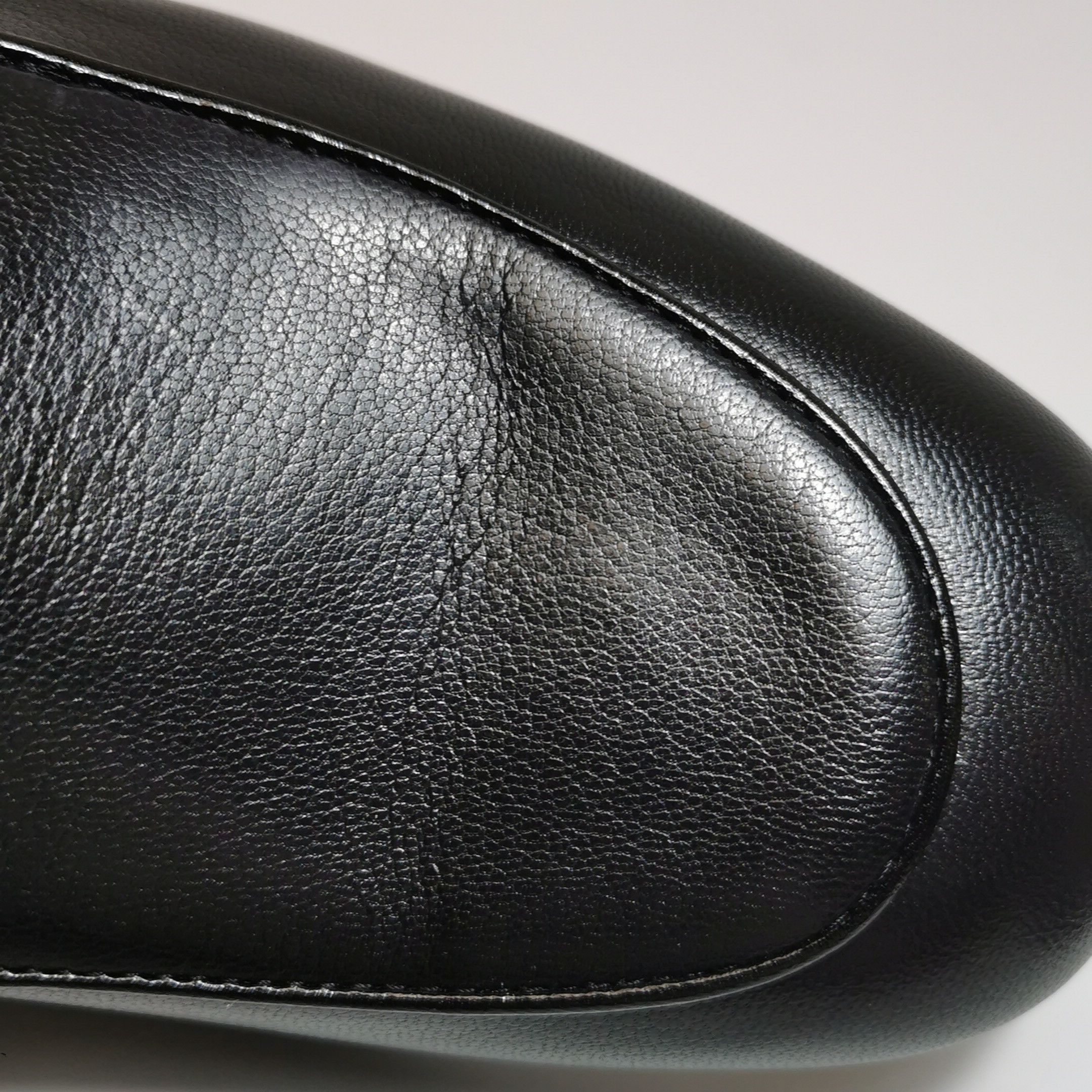Gucci Gucci Women 8-5 Flats Size US 8.5 / IT 38.5 - 11 Thumbnail