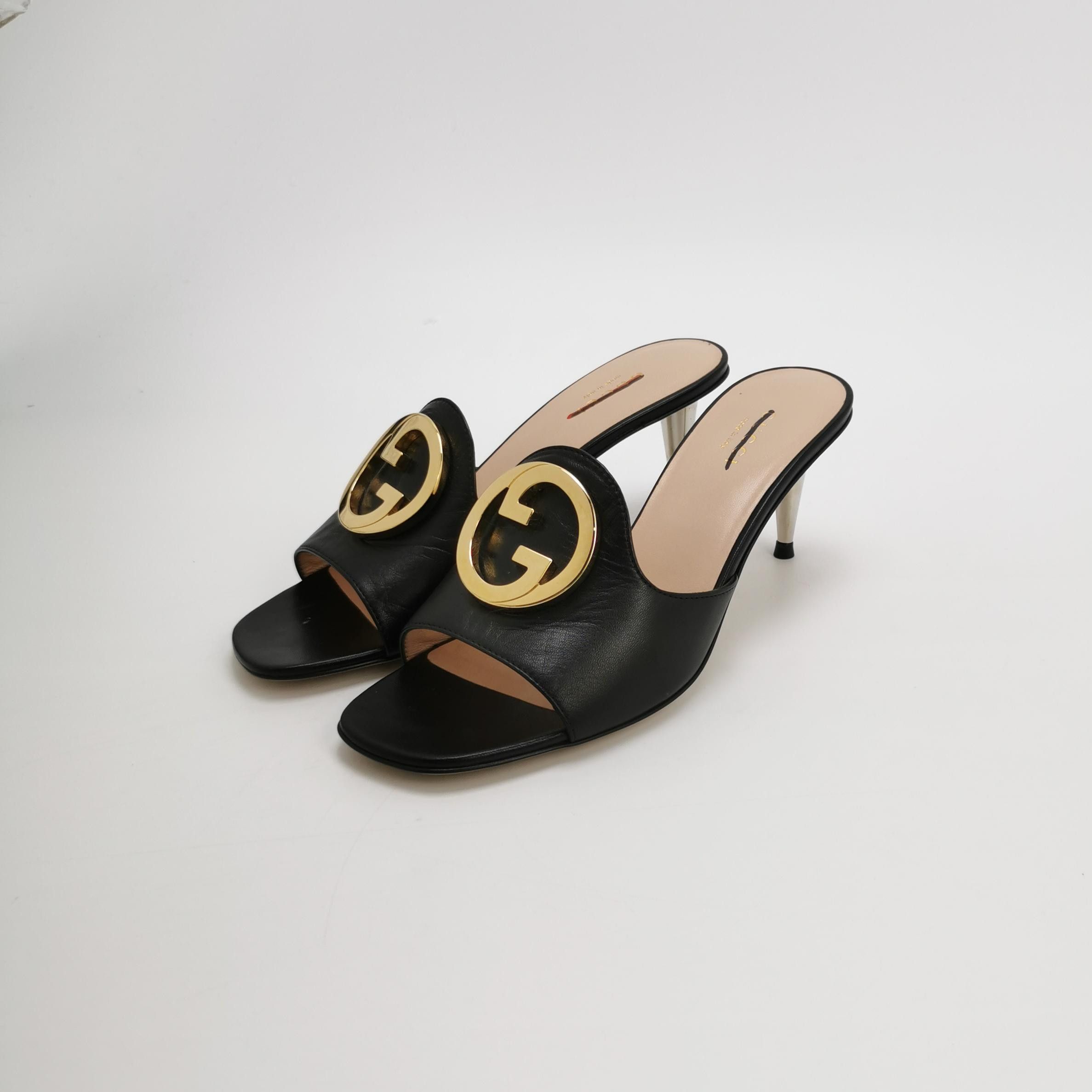 Gucci Gucci Women 6 Sandals Size US 6 / IT 36 - 2 Thumbnail