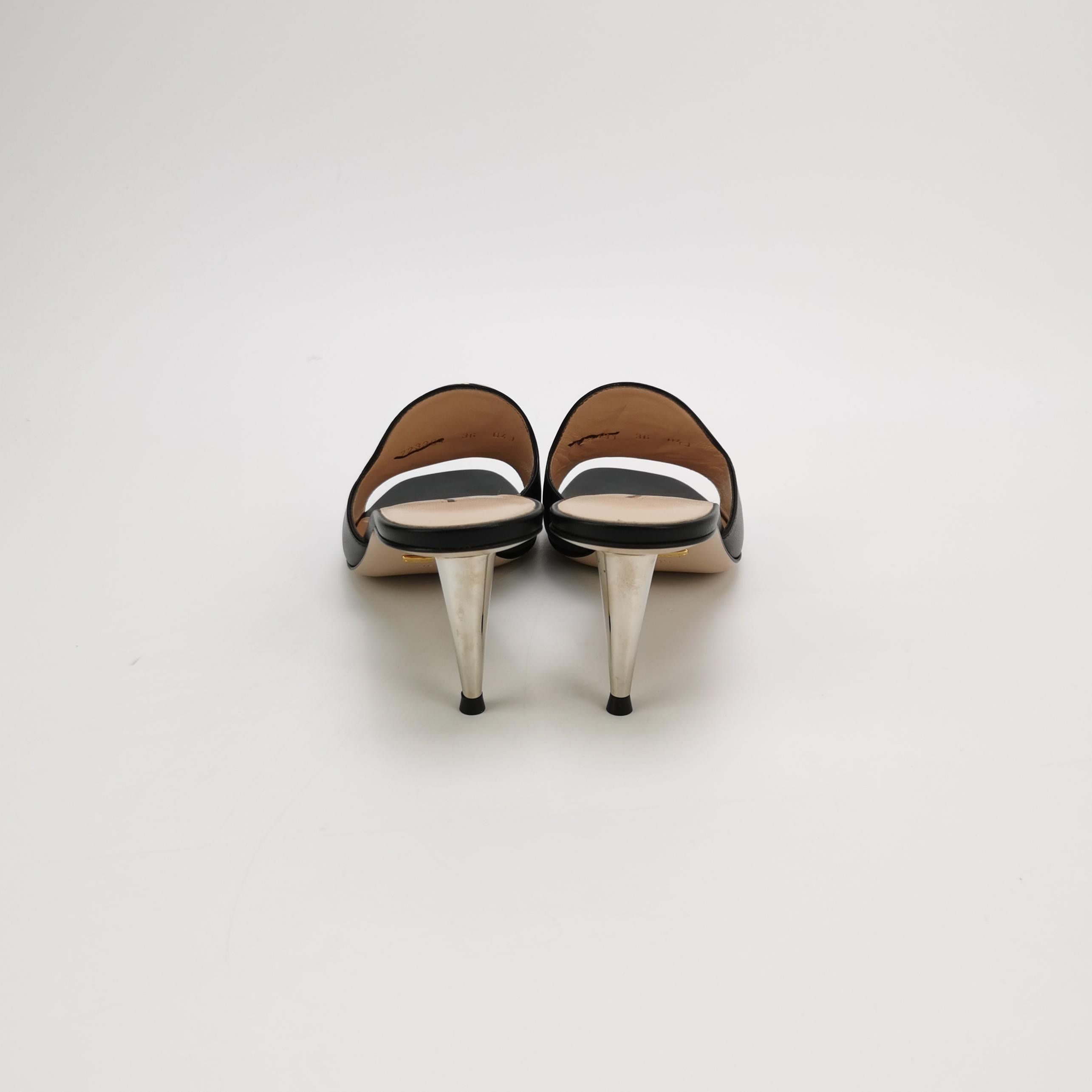 Gucci Gucci Women 6 Sandals Size US 6 / IT 36 - 4 Thumbnail