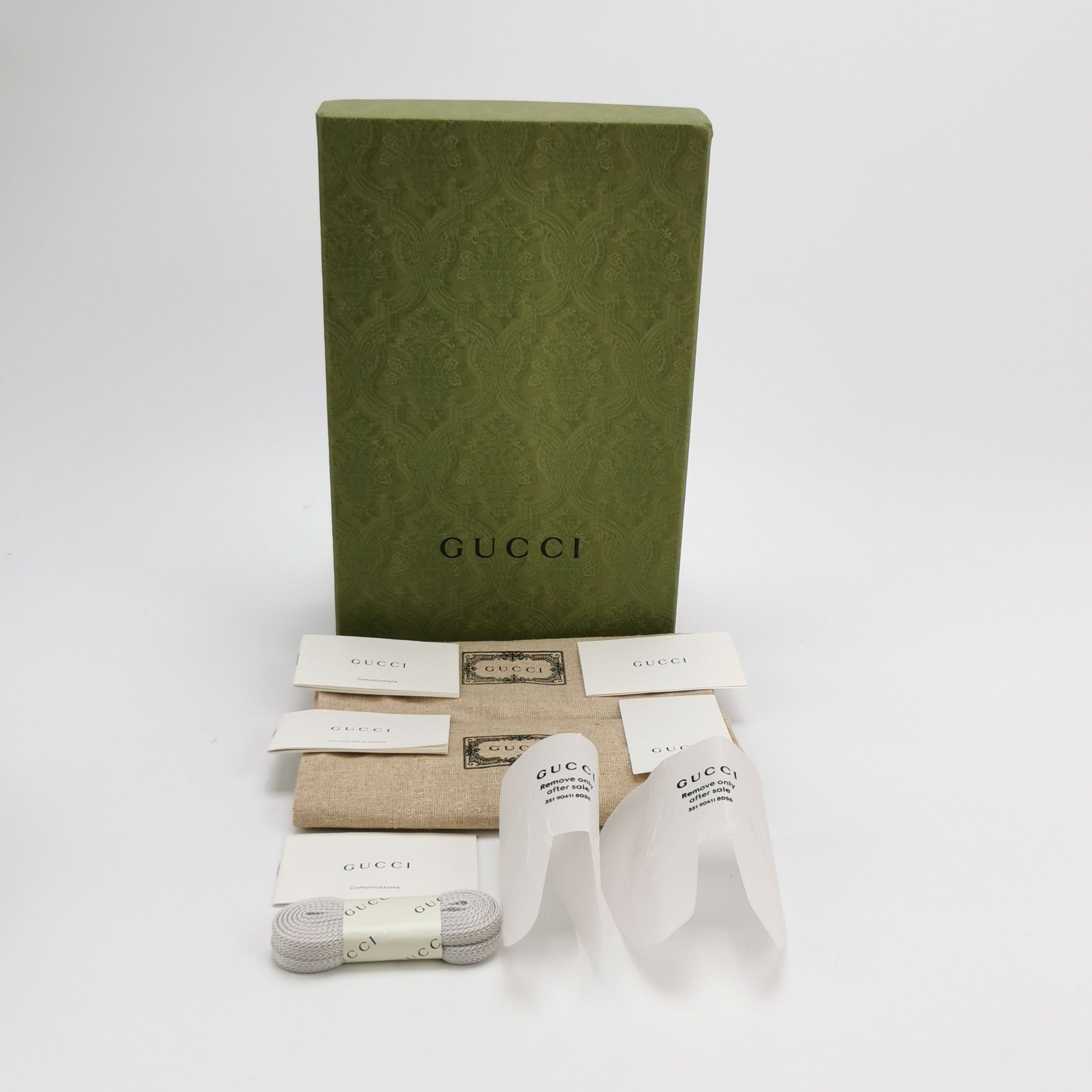 Gucci Gucci Women 8-5 Lowtop Sneakers Size US 8.5 / IT 38.5 - 6 Thumbnail