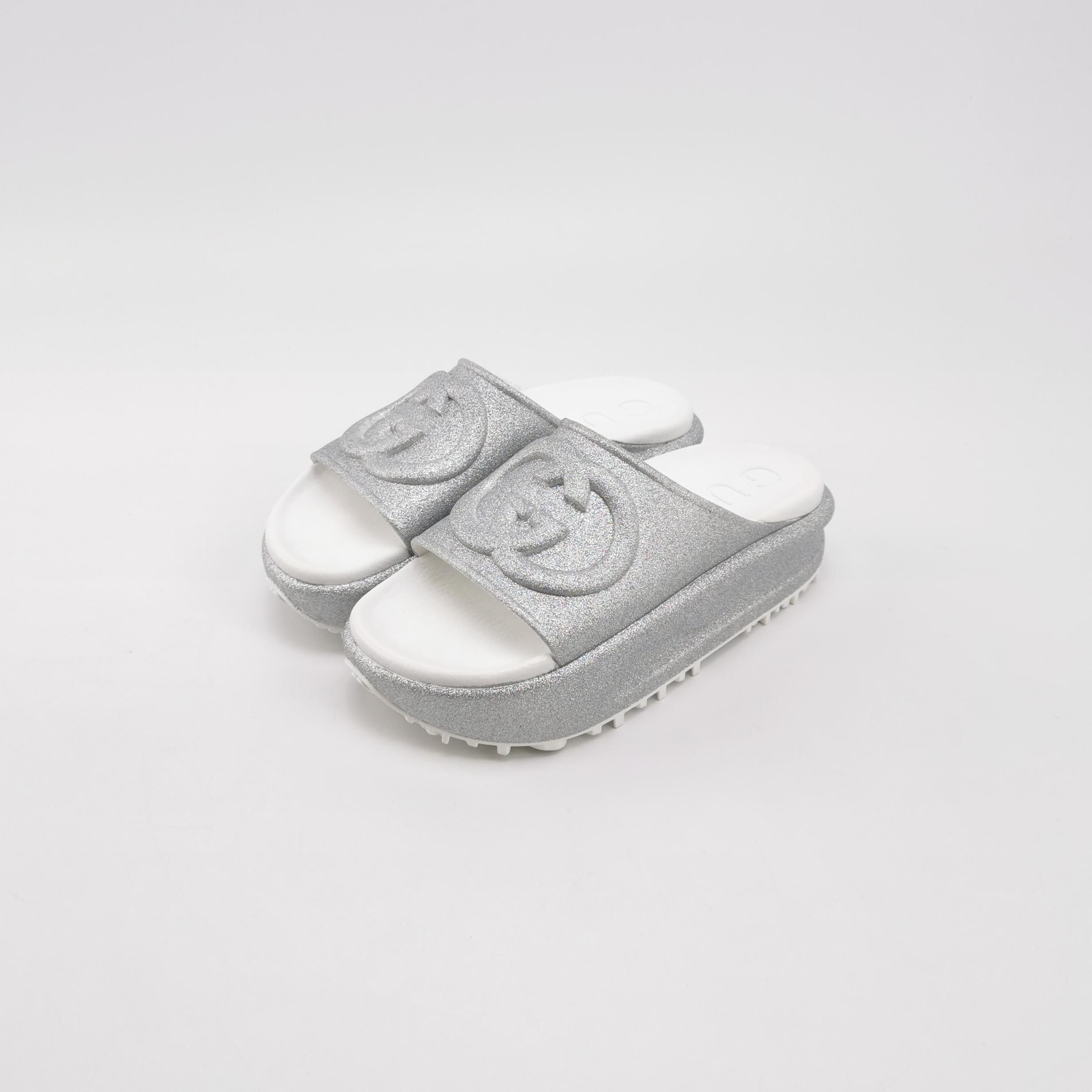 Gucci Gucci Women 5 Sandals Size US 5 / IT 35 - 2 Thumbnail