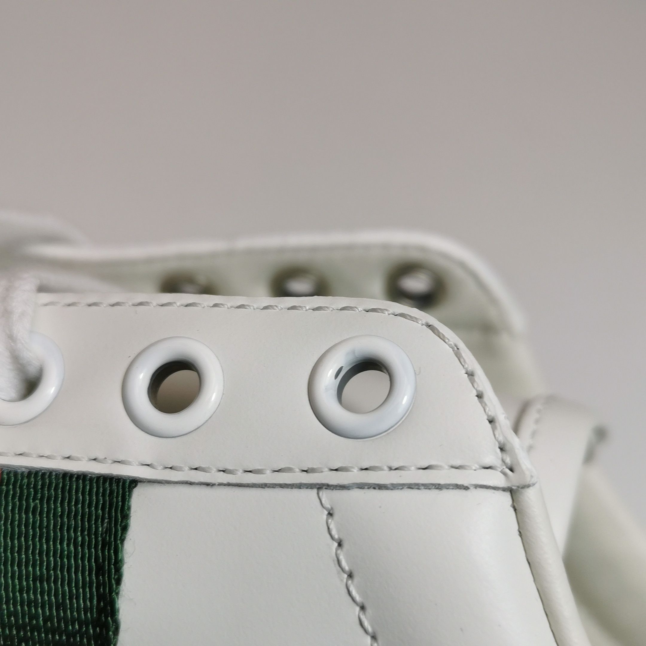 Gucci Gucci Women 8 Lowtop Sneakers Size US 8 / IT 38 - 10 Thumbnail