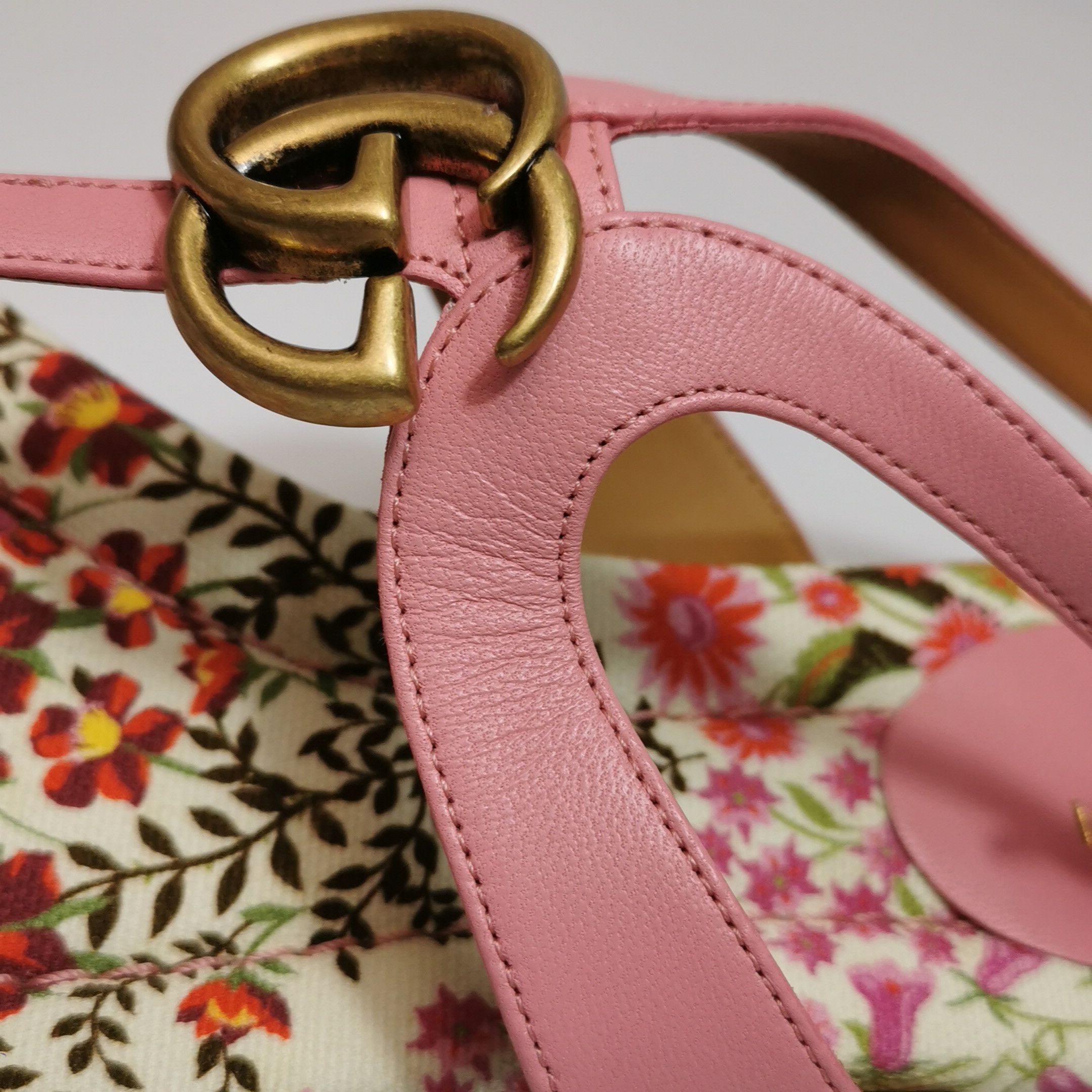 Gucci Gucci Women 8-5 Sandals Size US 8.5 / IT 38.5 - 10 Thumbnail