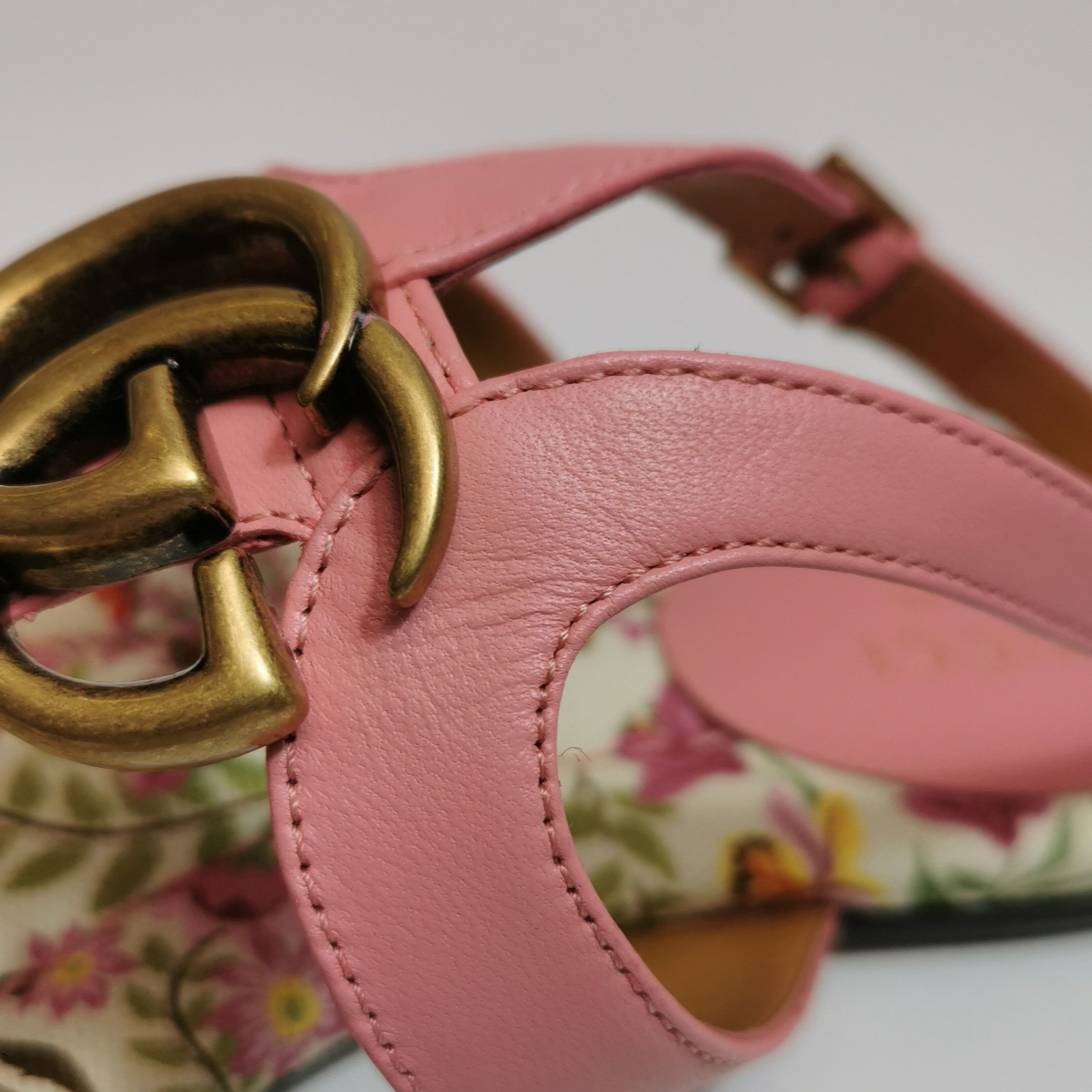 Gucci Gucci Women 5-5 Sandals Size US 5.5 / IT 35.5 - 10 Thumbnail