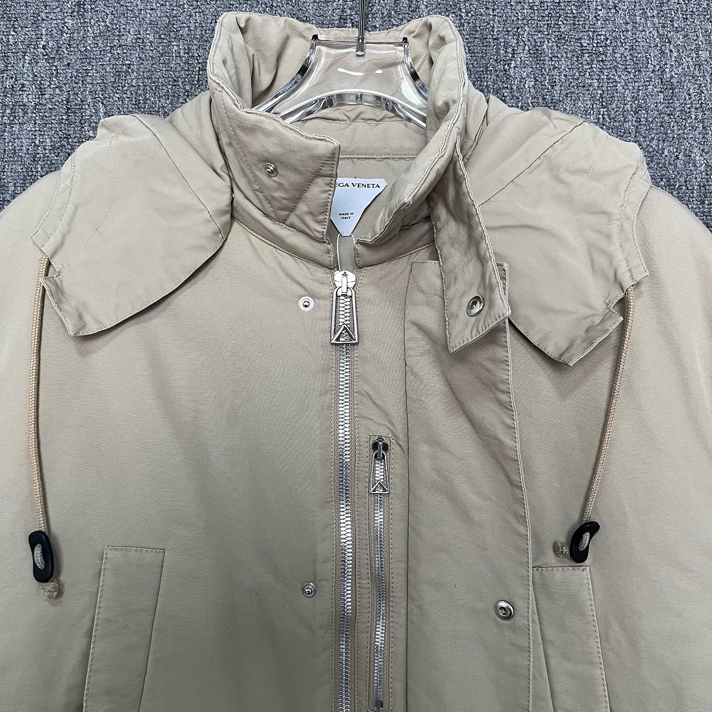 Bottega Veneta Bottega Veneta Beige Hooded Coat Size L Size US L / EU 52-54 / 3 - 3 Thumbnail