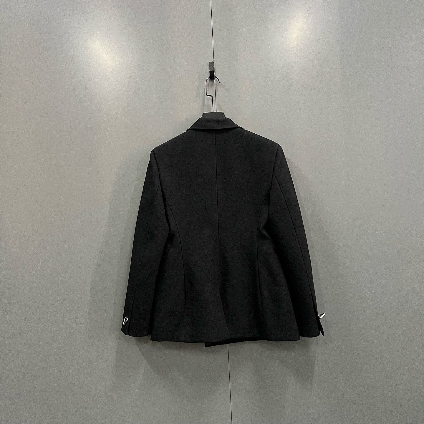 Bottega Veneta Bottega Veneta Double Breasted Blazer Size 42 Size M / US 6-8 / IT 42-44 - 2 Thumbnail